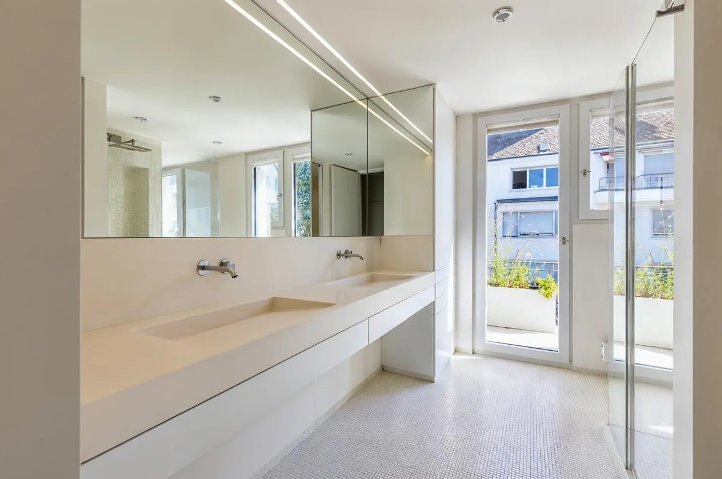 Zürich: high-quality renovated loft apartment with a view - Photo 5 of 7