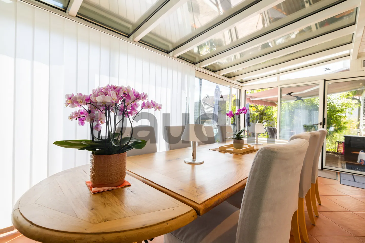 Casa a schiera di 5,5 stanze in un contesto verde - Foto 3 di 10