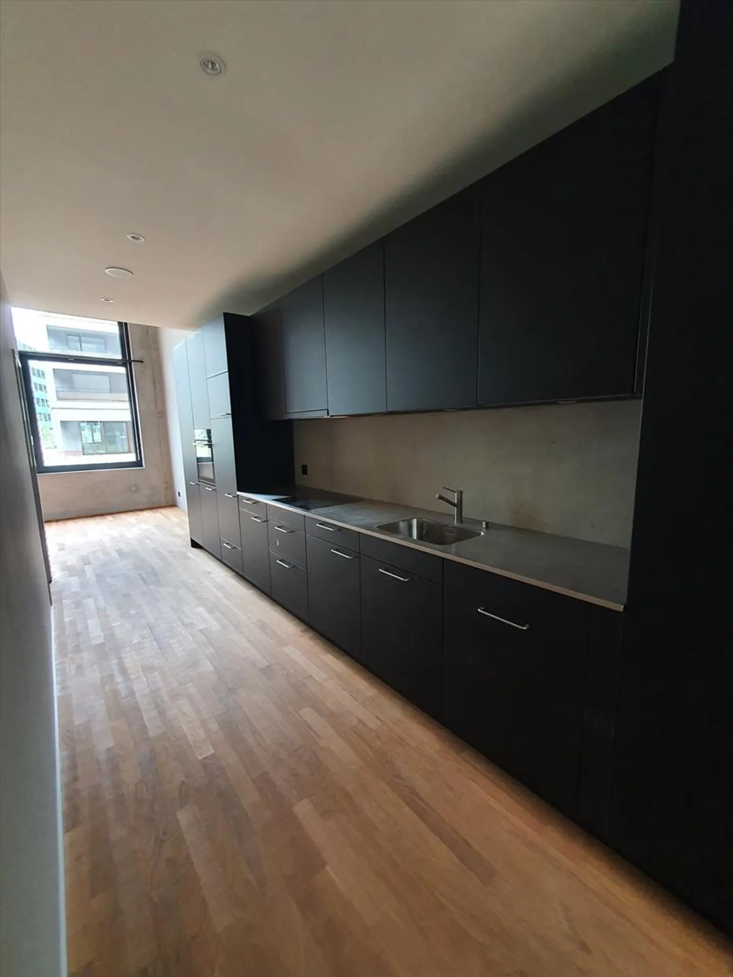 Vivere moderno in un appartamento atelier - Foto 3 di 6