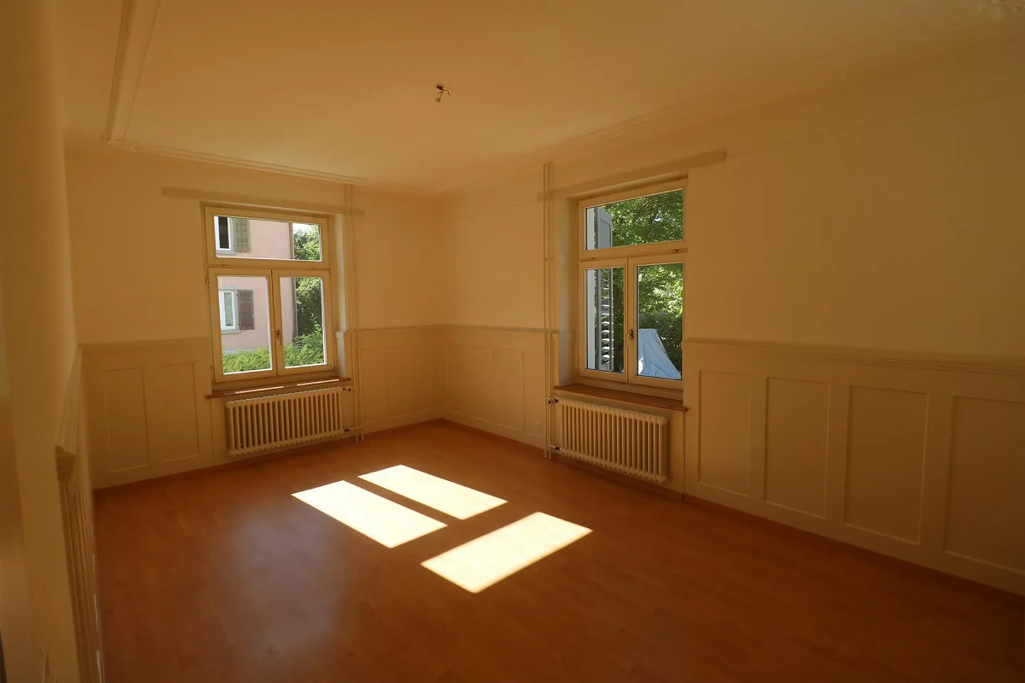 4-room apartments in prime location in Schaffhausen - First rental after renovation - Photo 1 of 13
