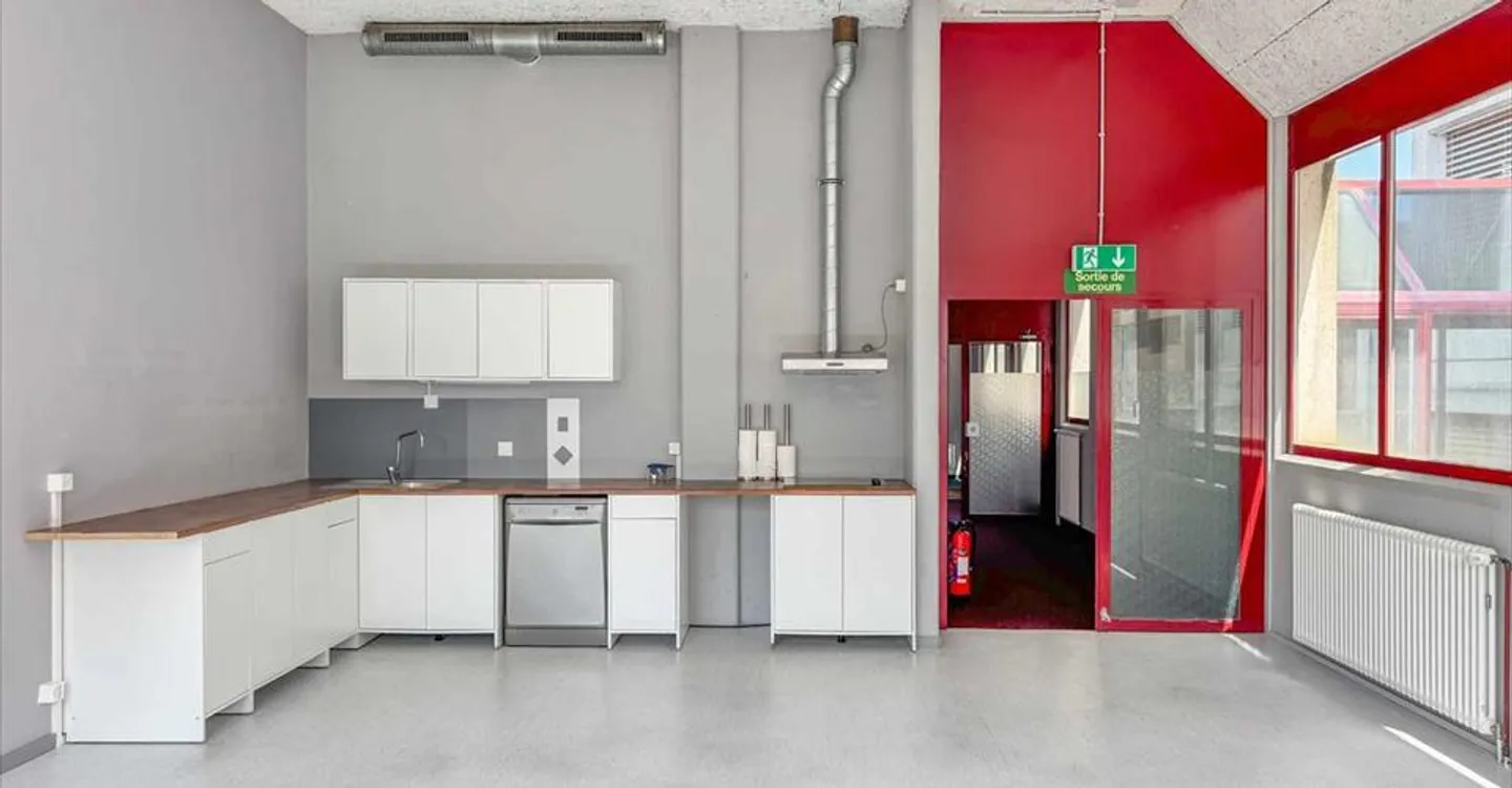 Mischgenutztes Gebäude mieten - Foto 10 von 12