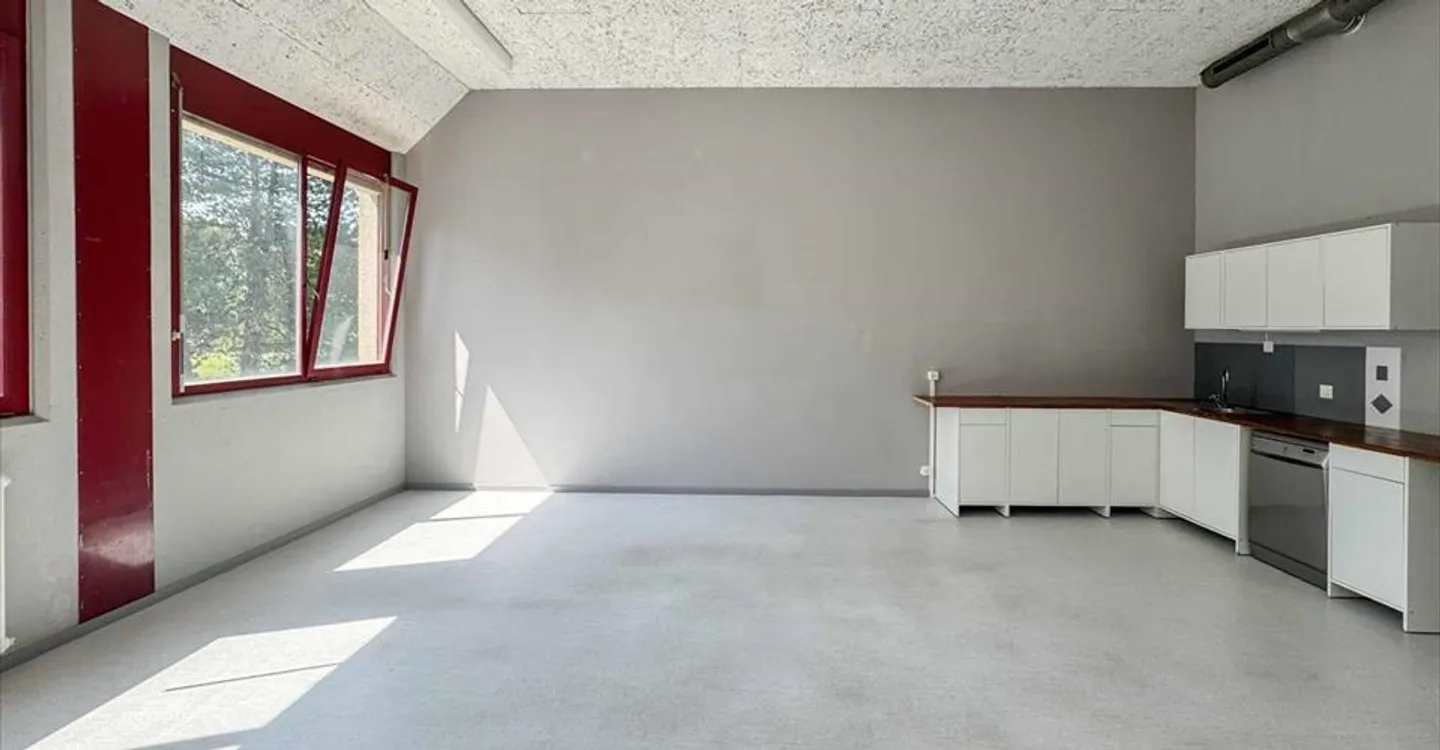 Mischgenutztes Gebäude mieten - Foto 8 von 12