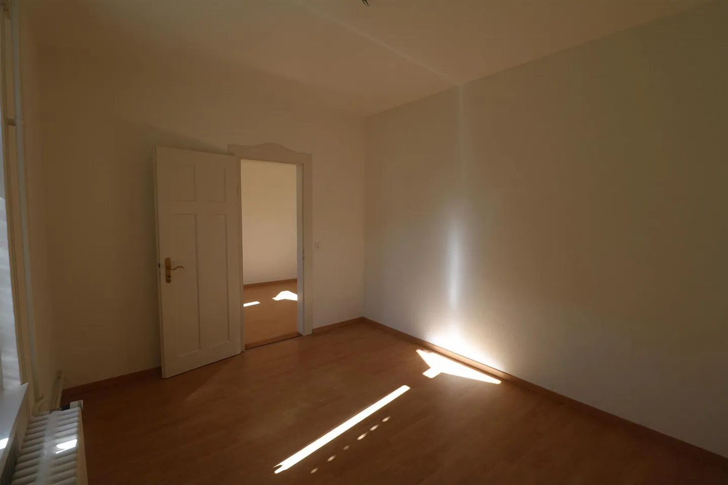 4-room apartments in prime location in Schaffhausen - First rental after renovation - Photo 8 of 13