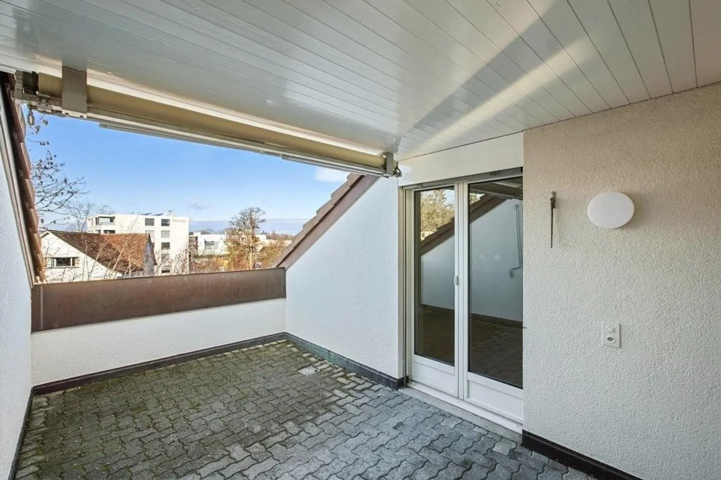 Willkommen in Ihrer charmanten Dachwohnung! - Foto 10 von 12