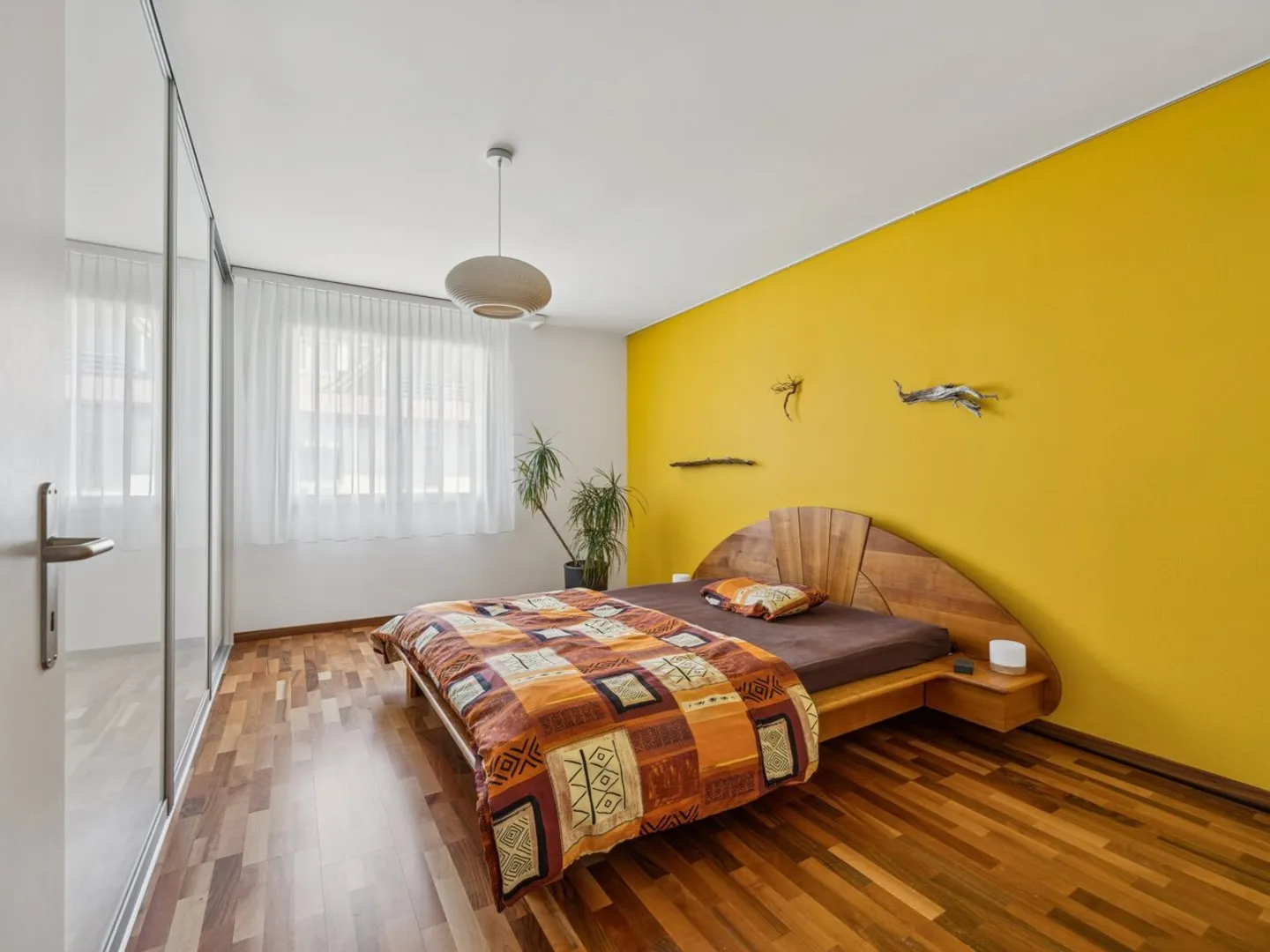 Vivere elegante e confortevole in una posizione popolare - Foto 5 di 9