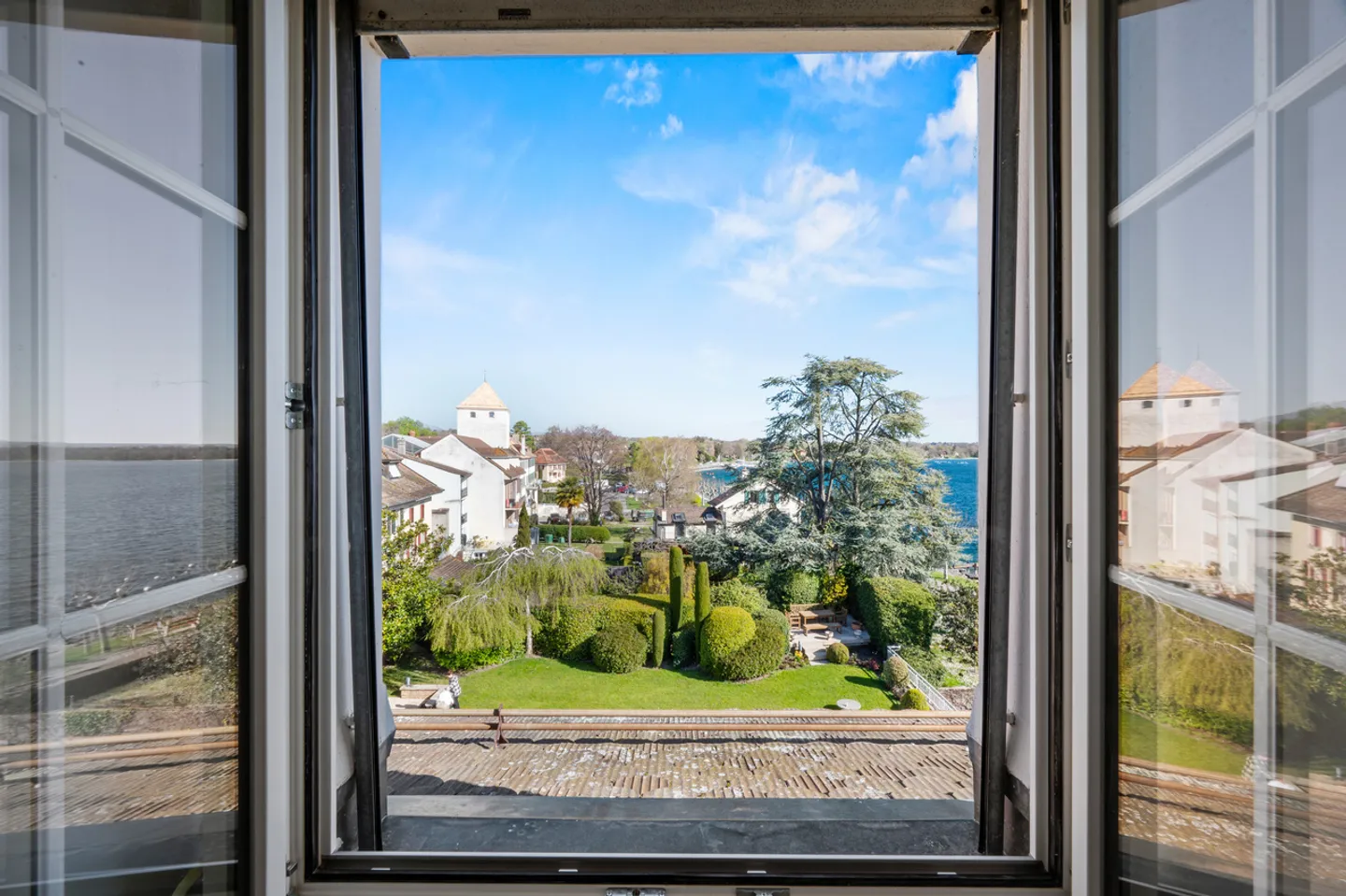 Außergewöhnliche Lage für dieses 3,5-Zimmer-Penthouse in St-Prex - Foto 7 von 11