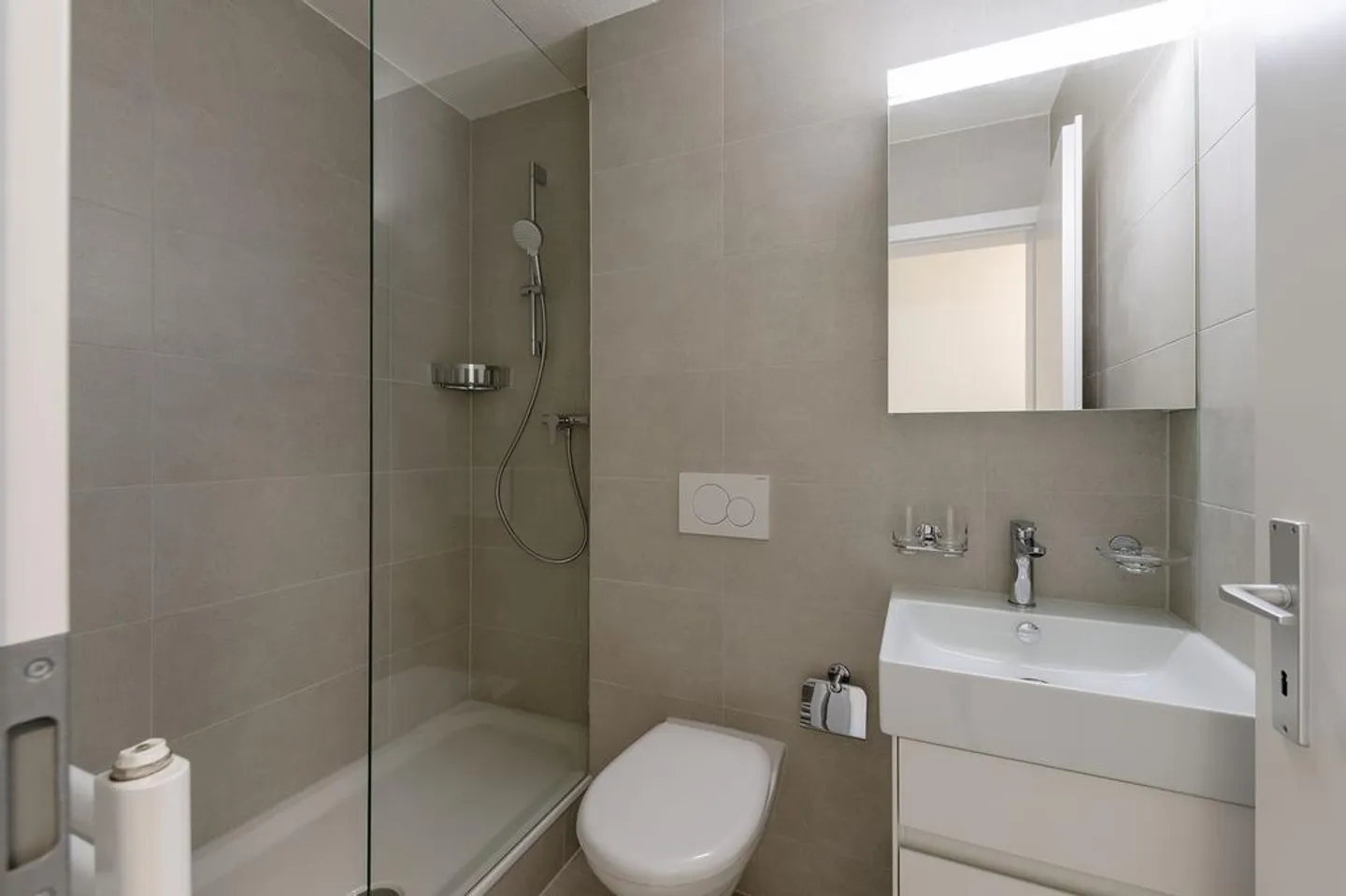 2 en 1 ! Vivre en milieu urbain et rural à la Baslerstrasse 3 à Brugg - Photo 5 sur 6