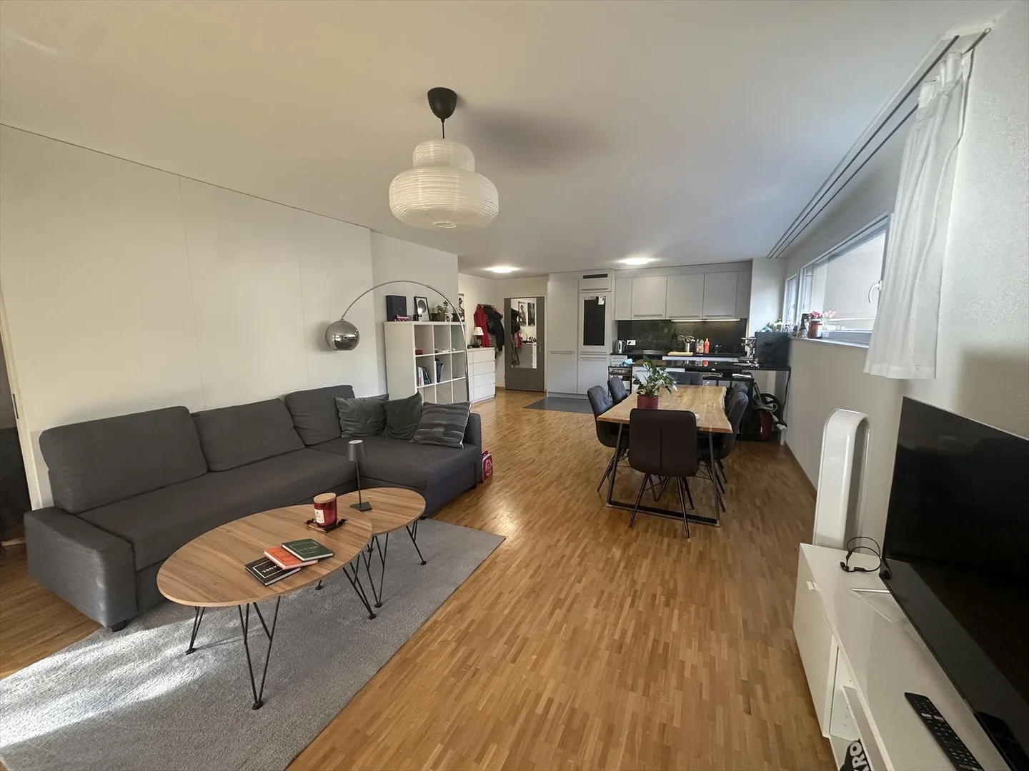 Appartamento 2.5 locali - Foto 2 di 5