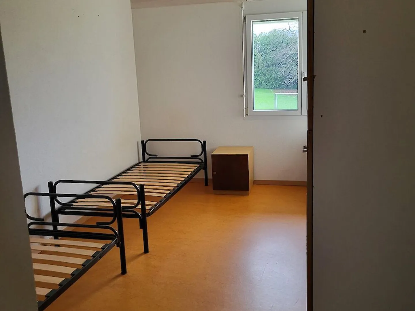 5.5 Zimmerwohnung im 1.Stock in Montets - Foto 13 di 13