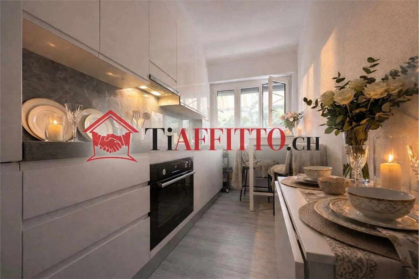 ENORMOUS 2.5-Room Apartment in Chiasso with View - Photo 3 of 7