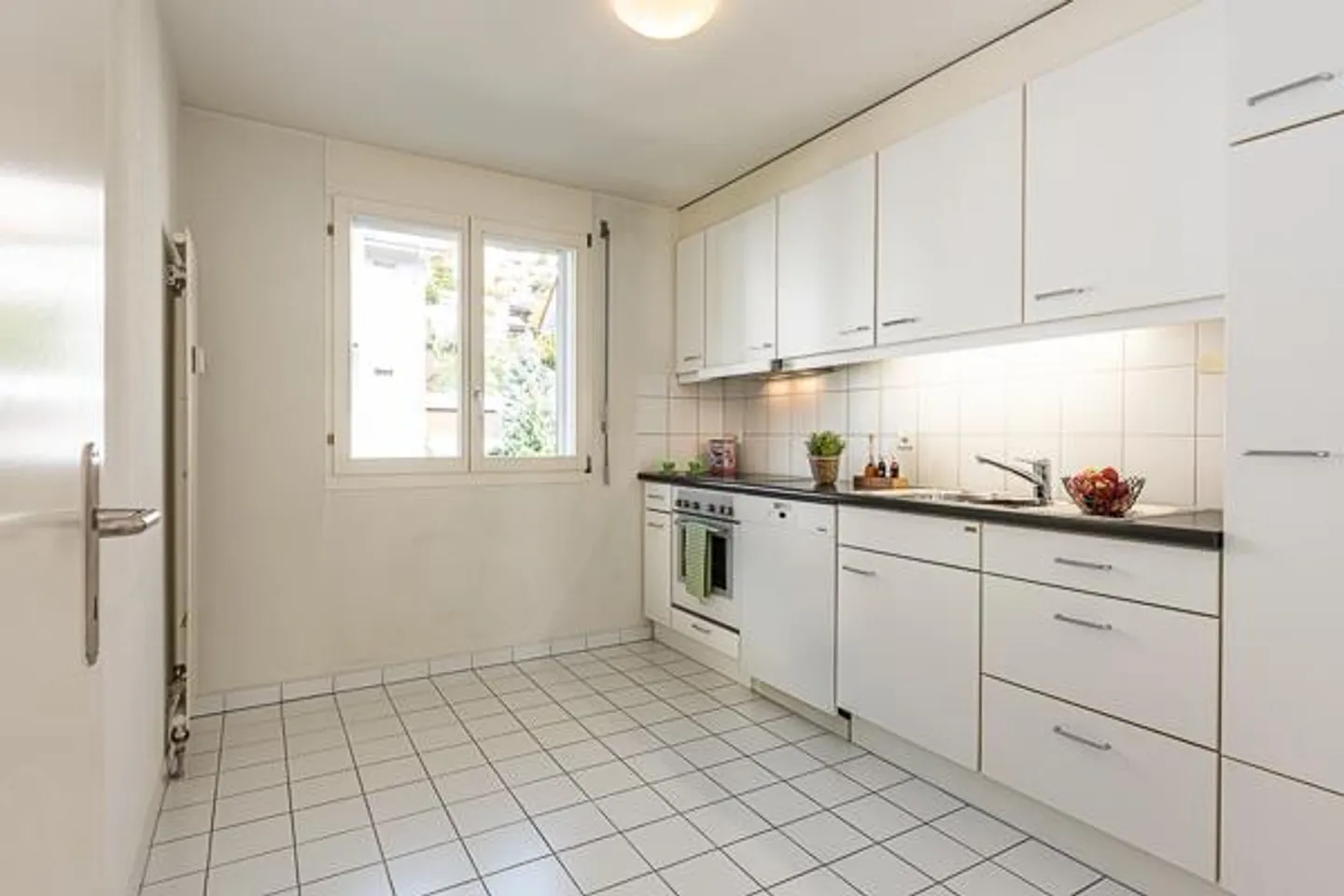 Carino appartamento di 2,5 stanze - Foto 3 di 7