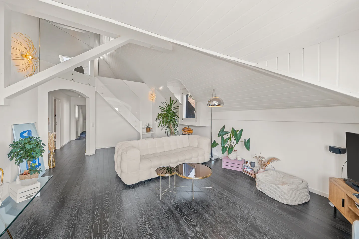 Wunderschöne Duplexwohnung, die Komfort, Seeblick und privilegierte Lage vereint - Foto 3 von 14