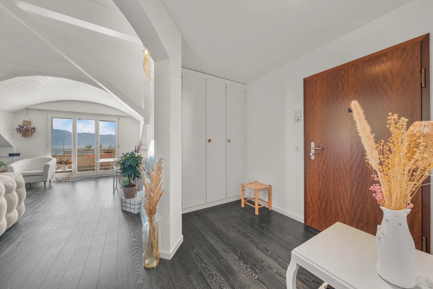 Wunderschöne Duplexwohnung, die Komfort, Seeblick und privilegierte Lage vereint - Foto 6 von 14