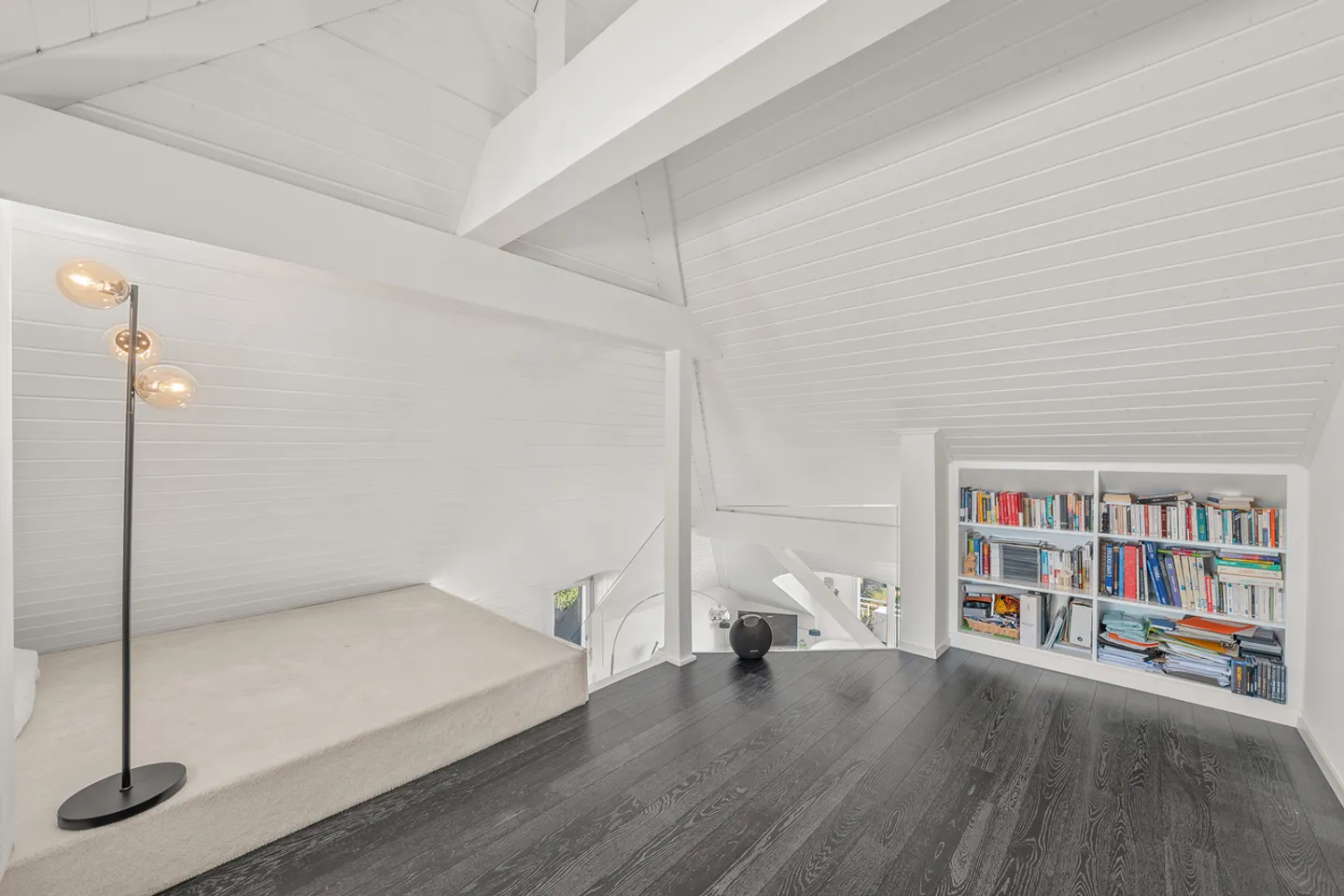 Wunderschöne Duplexwohnung, die Komfort, Seeblick und privilegierte Lage vereint - Foto 9 von 14