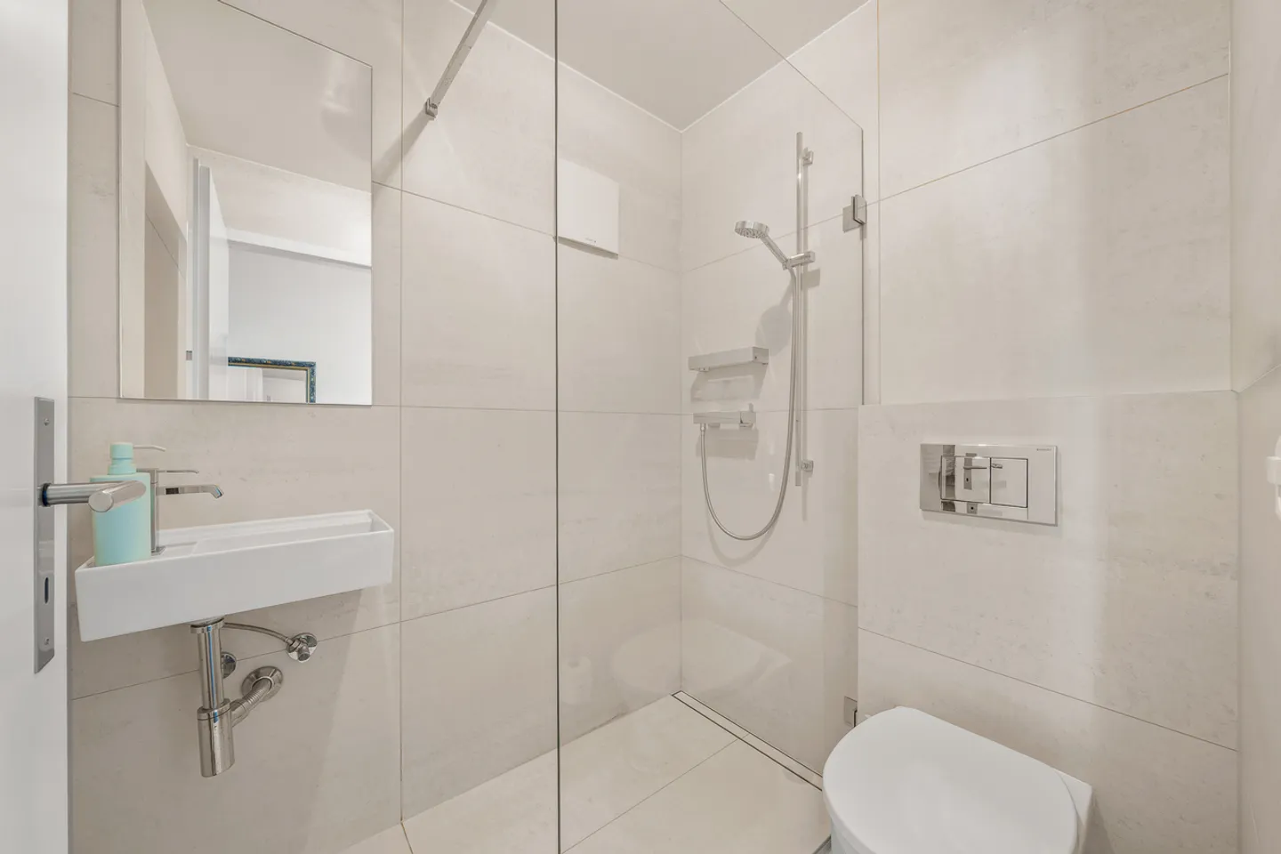 Wunderschöne Duplexwohnung, die Komfort, Seeblick und privilegierte Lage vereint - Foto 11 von 14