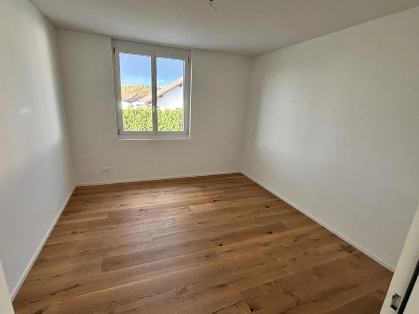 Appartamento attico in un ambiente adatto alle famiglie - Foto 4 di 6