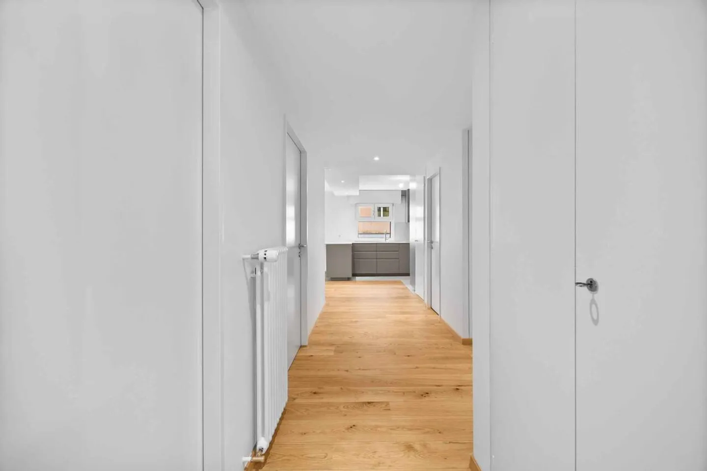 Schöne 3,5-Zimmer-Wohnung vollständig renoviert mit Terrasse und Garten - Foto 3 von 12