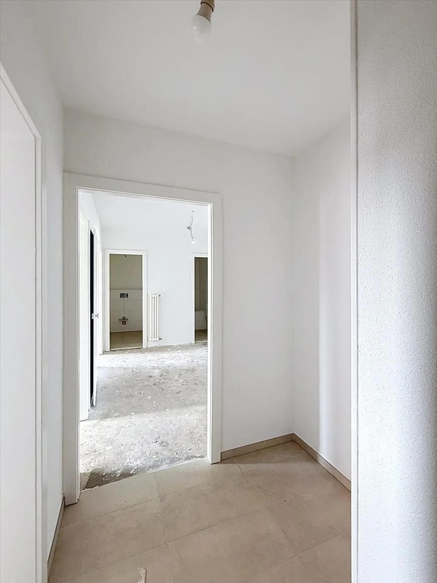 Appartement 4.5 pièces - Photo 2 sur 9