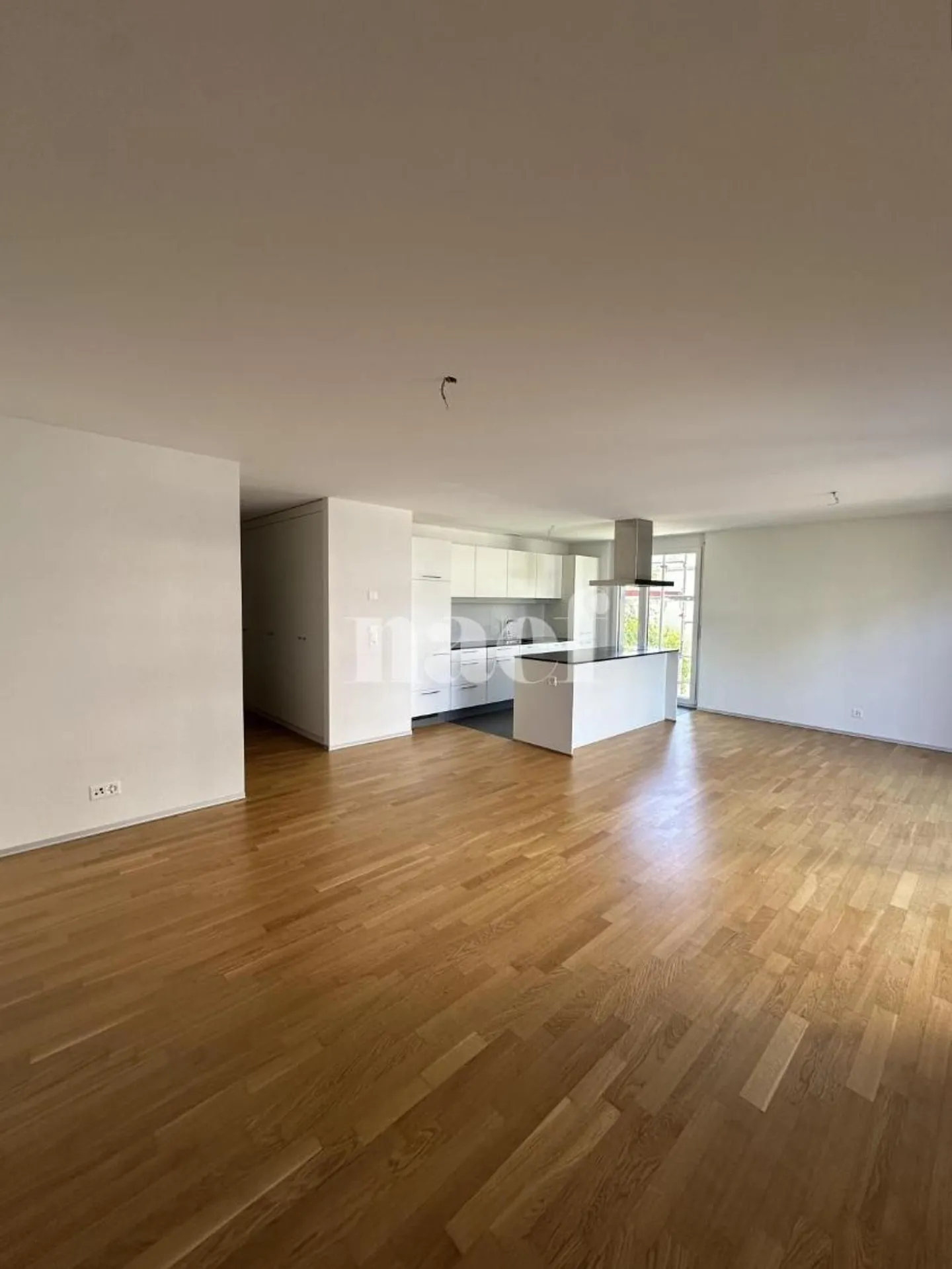 Appartement Moderne dans Quartier Calme - Photo 2 sur 8