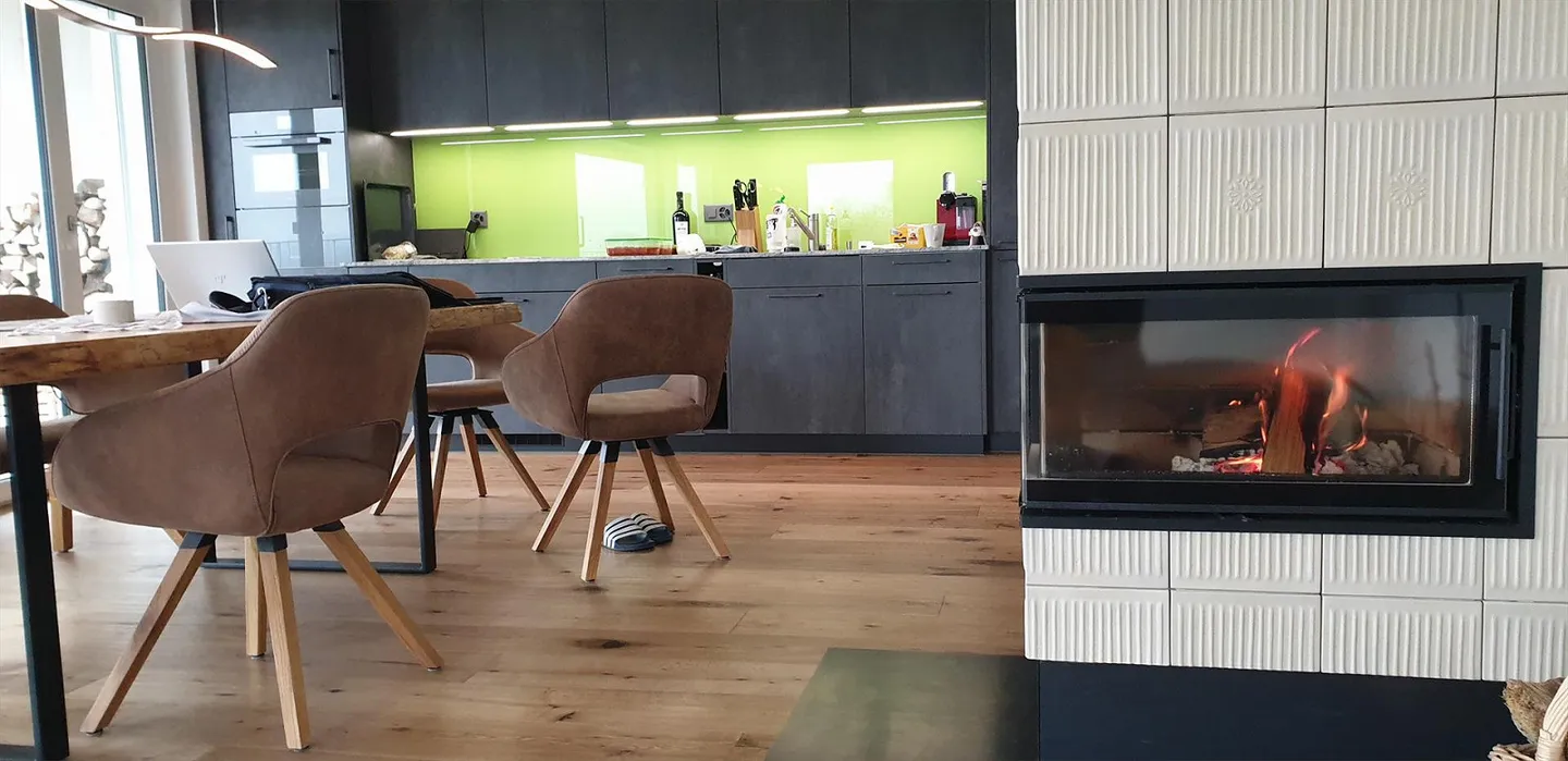 Apartment with large balcony and mountain view - Photo 5 of 13