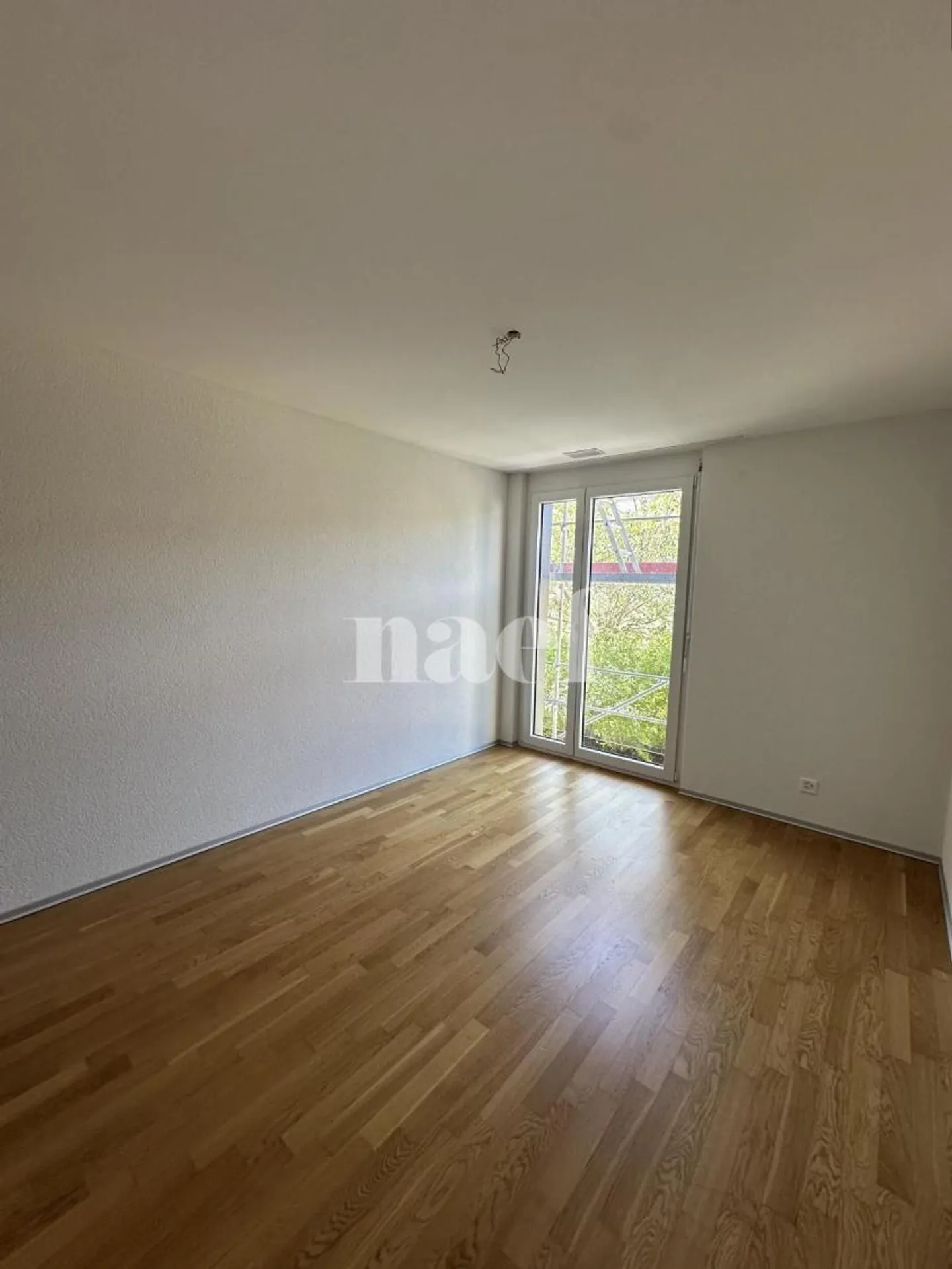 Appartement Moderne dans Quartier Calme - Photo 5 sur 8