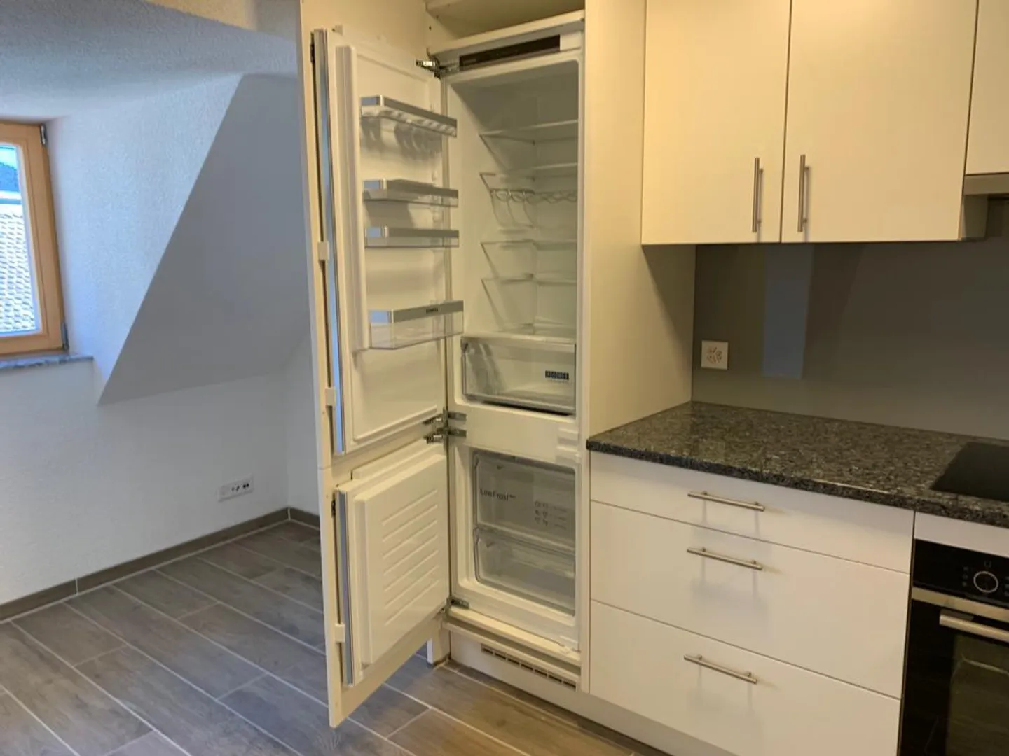 Charmante 2.5-Zimmer-Dachwohnung in der Alten Probstei, Bad Zurzach - Foto 6 von 17