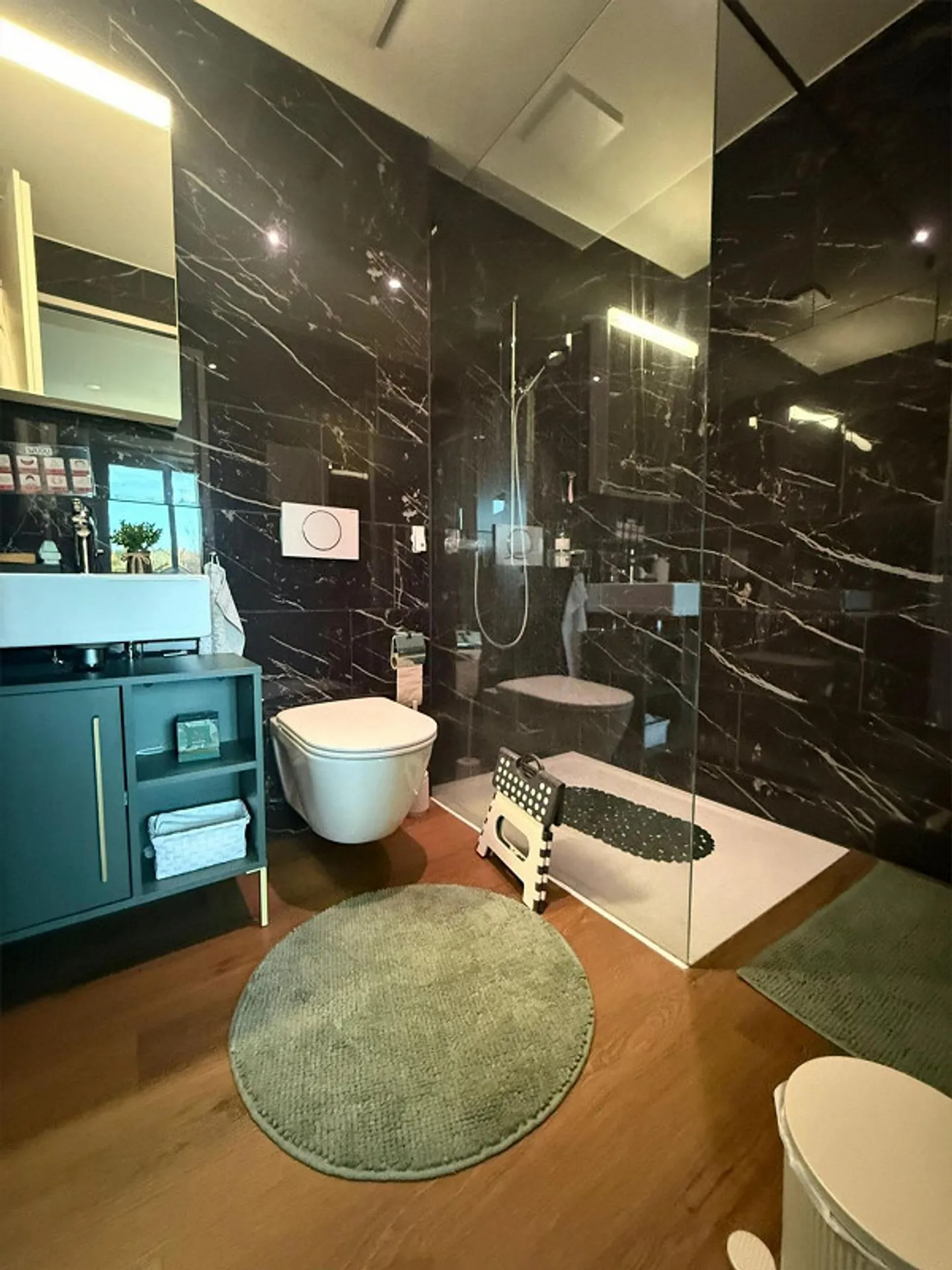 Modernes 4.5-Zimmer-Apartment mit Smart Home - Foto 8 von 13