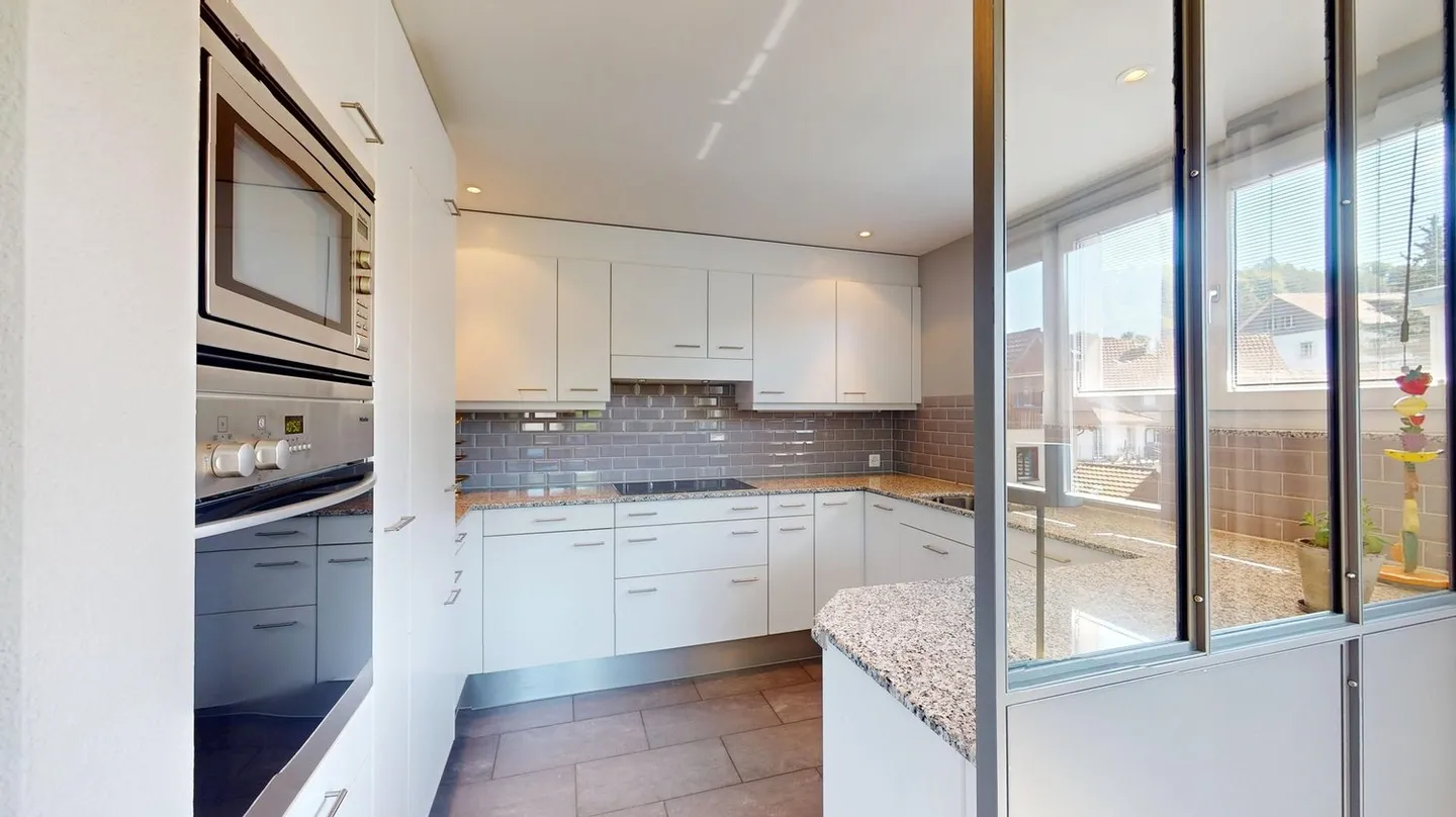 A Home That Grows - Flexible Maisonette Apartment for Families - Photo 5 of 13