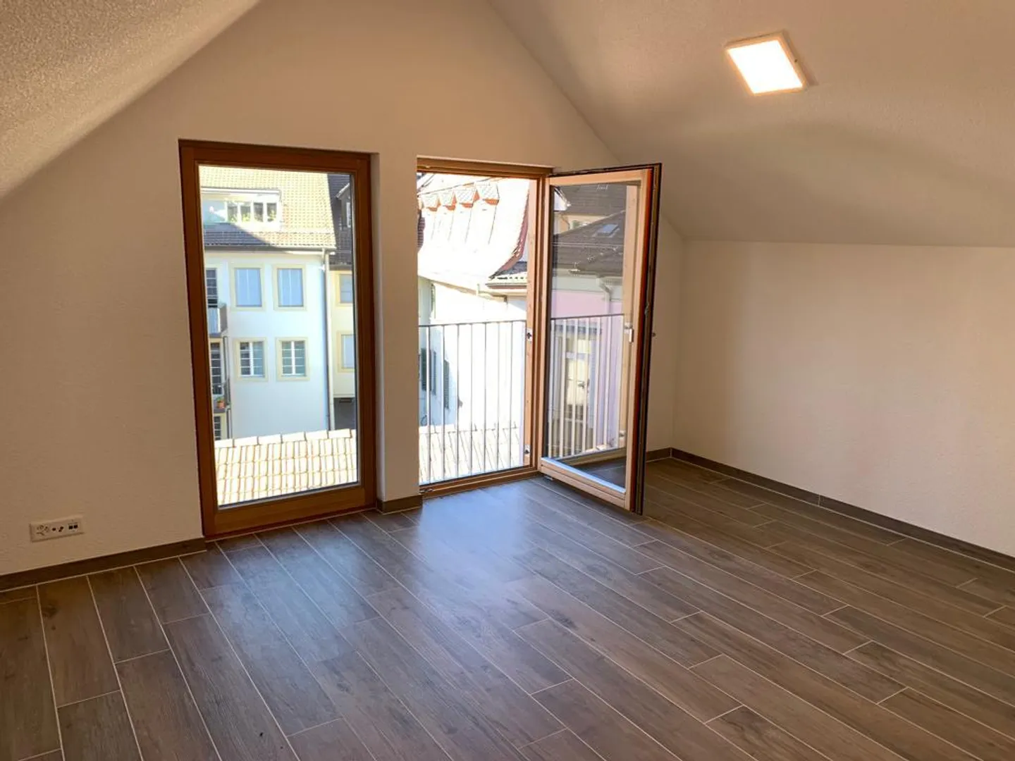 Charmante 2.5-Zimmer-Dachwohnung in der Alten Probstei, Bad Zurzach - Foto 11 von 17