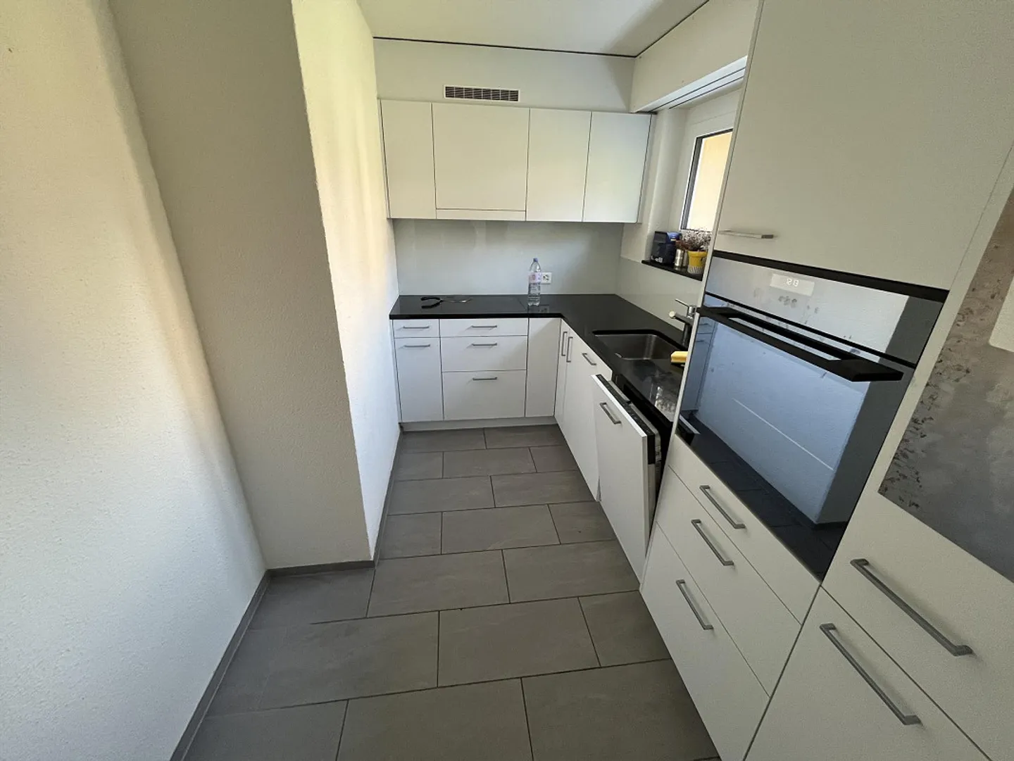 Ampio appartamento di 4,5 stanze con giardino a Zurigo Affoltern - Foto 10 di 15