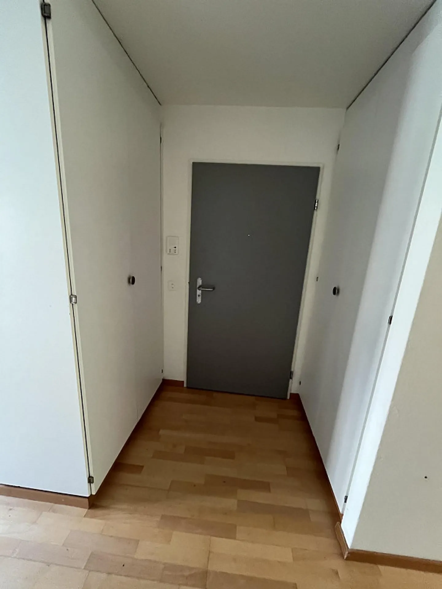 Ampio appartamento di 4,5 stanze con giardino a Zurigo Affoltern - Foto 11 di 15