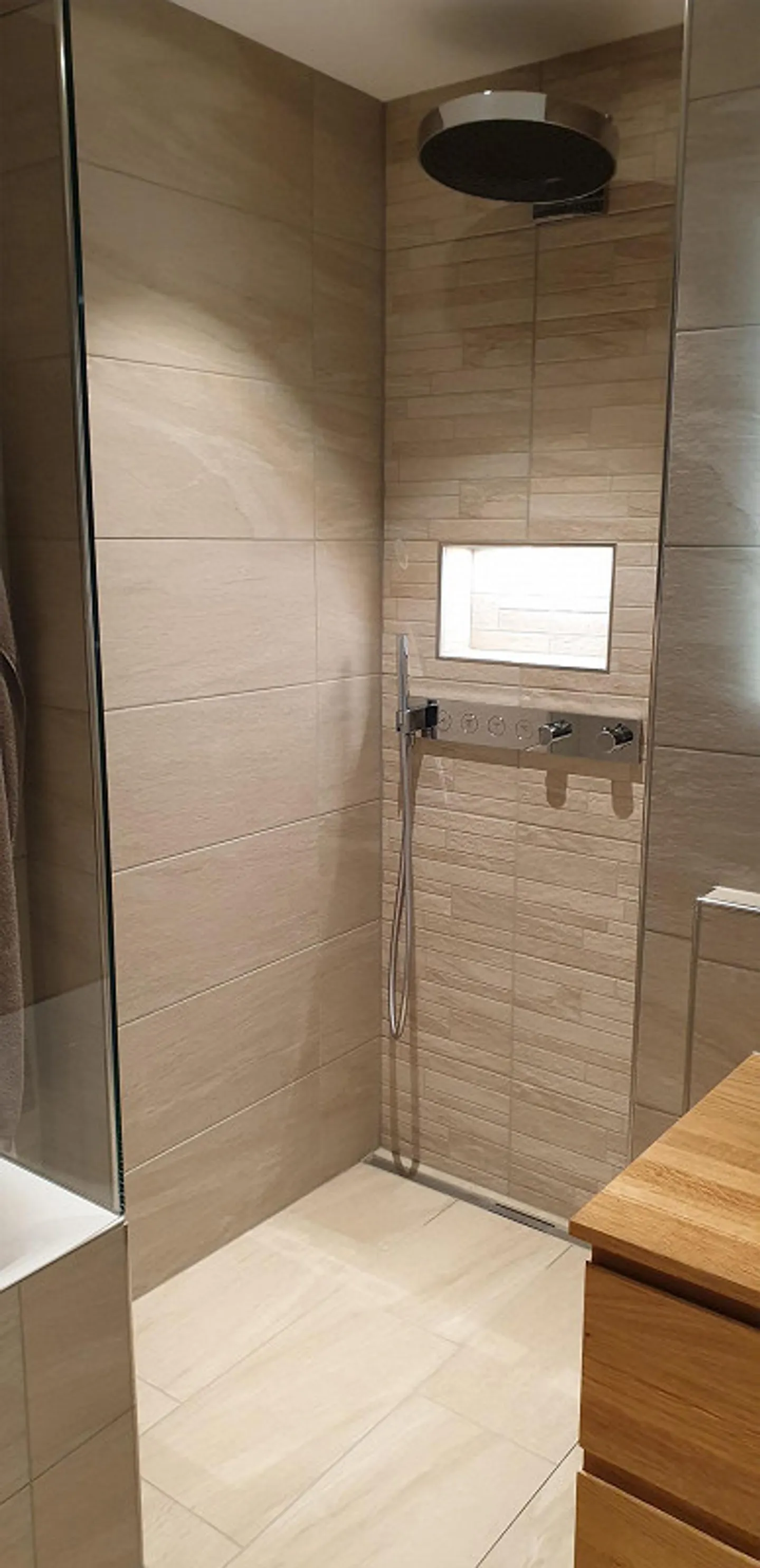 Apartment with large balcony and mountain view - Photo 10 of 13