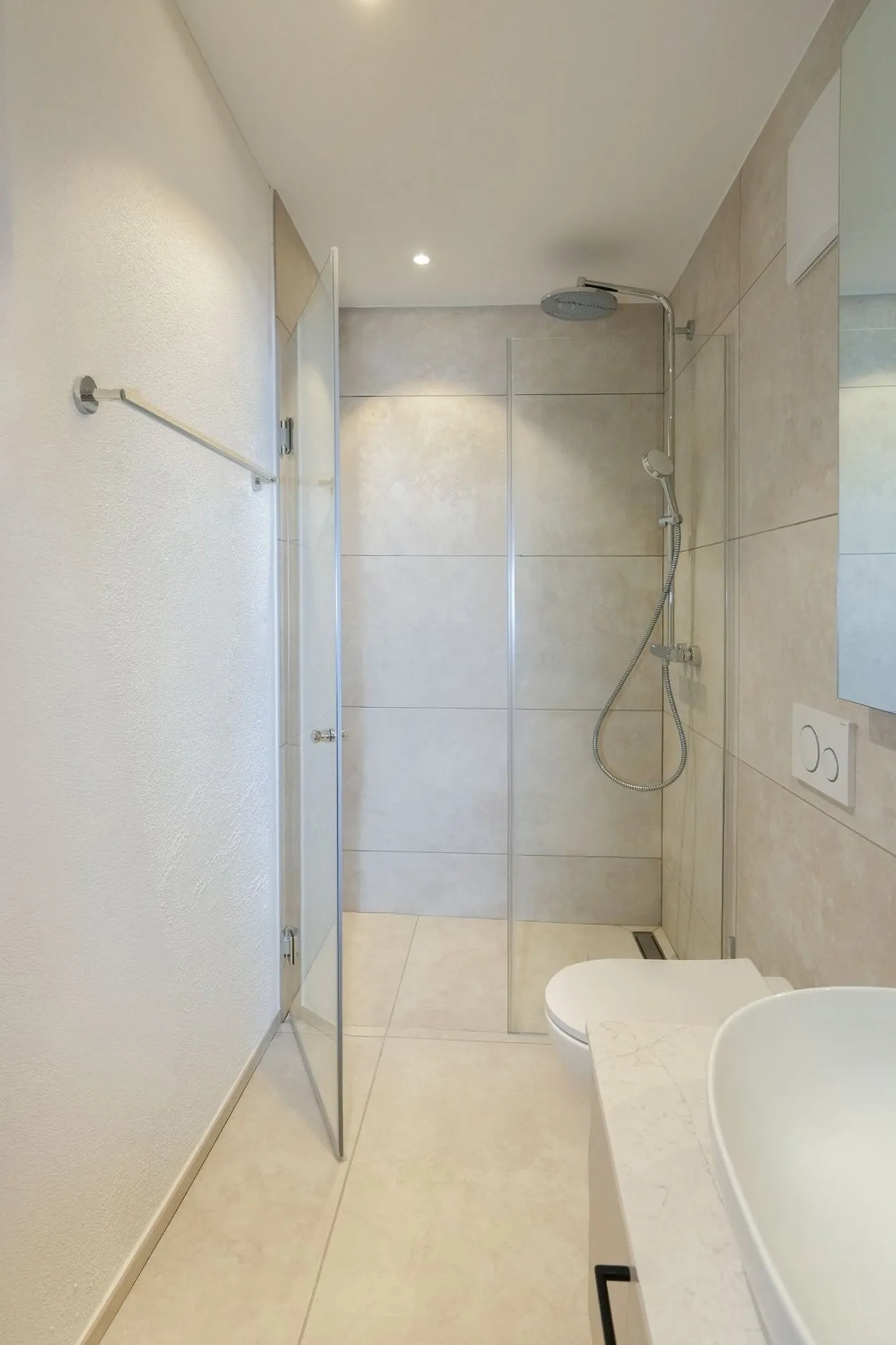 Appartement moderne 4.5 pièces avec terrasse à Grenchen - Photo 10 sur 13