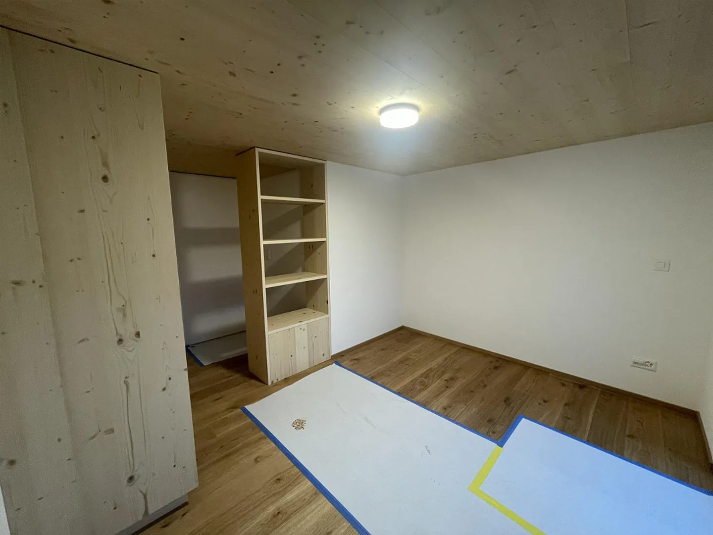 Dans le centre du village, appartement de 2,5 pièces fraîchement rénové - Photo 10 sur 14