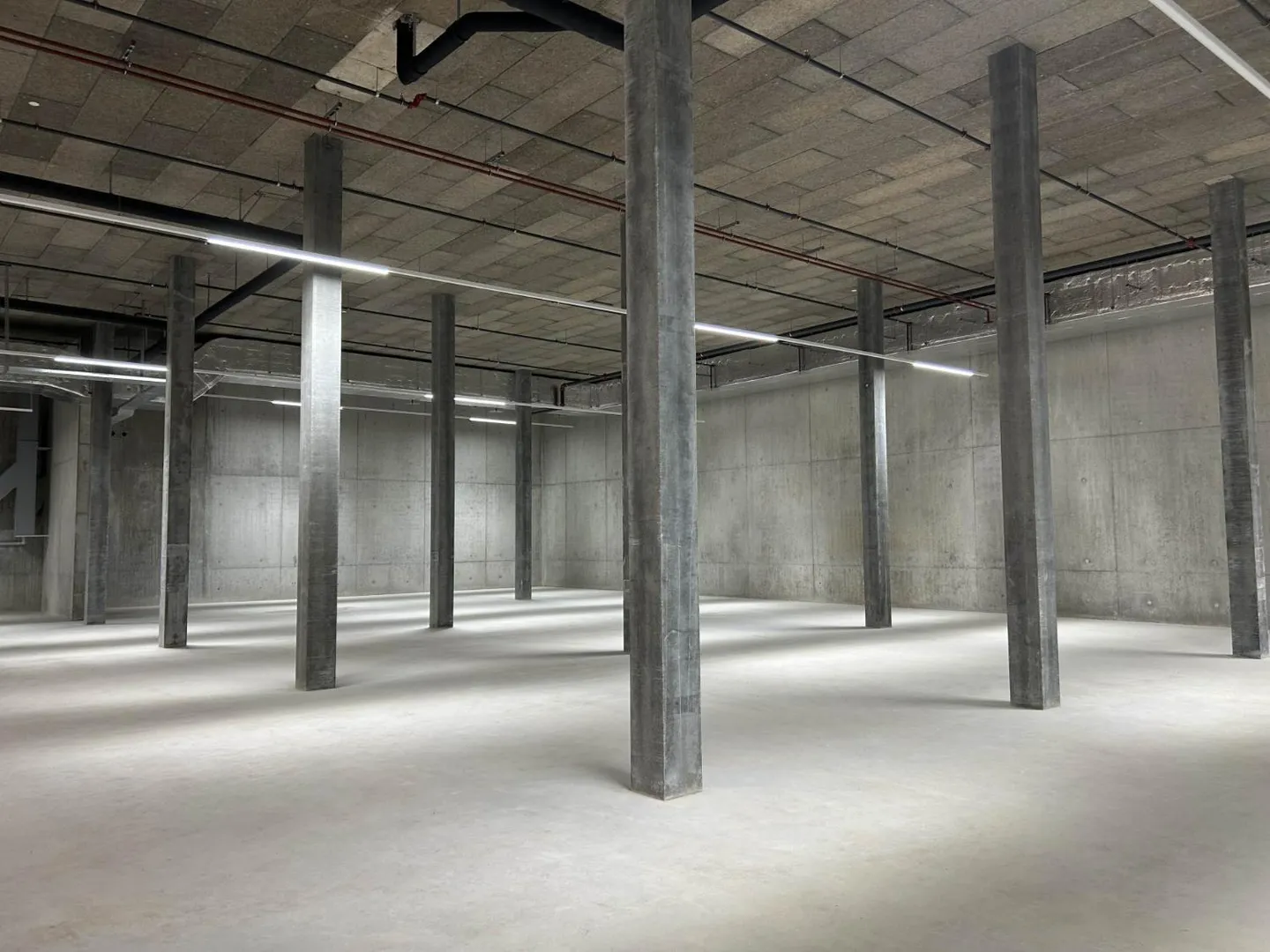 Secure and modular storage spaces for rent in Versoix - Photo 2 of 6