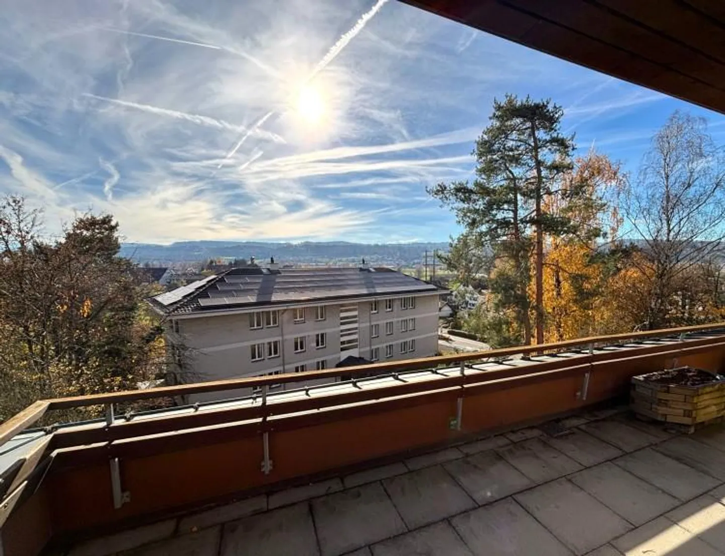 Ampio appartamento attico a Schwerzenbach - Foto 12 di 13