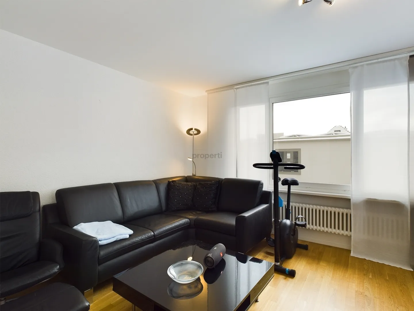 Cozy 2-room apartment in the best location in St. Gallen - Photo 1 of 9