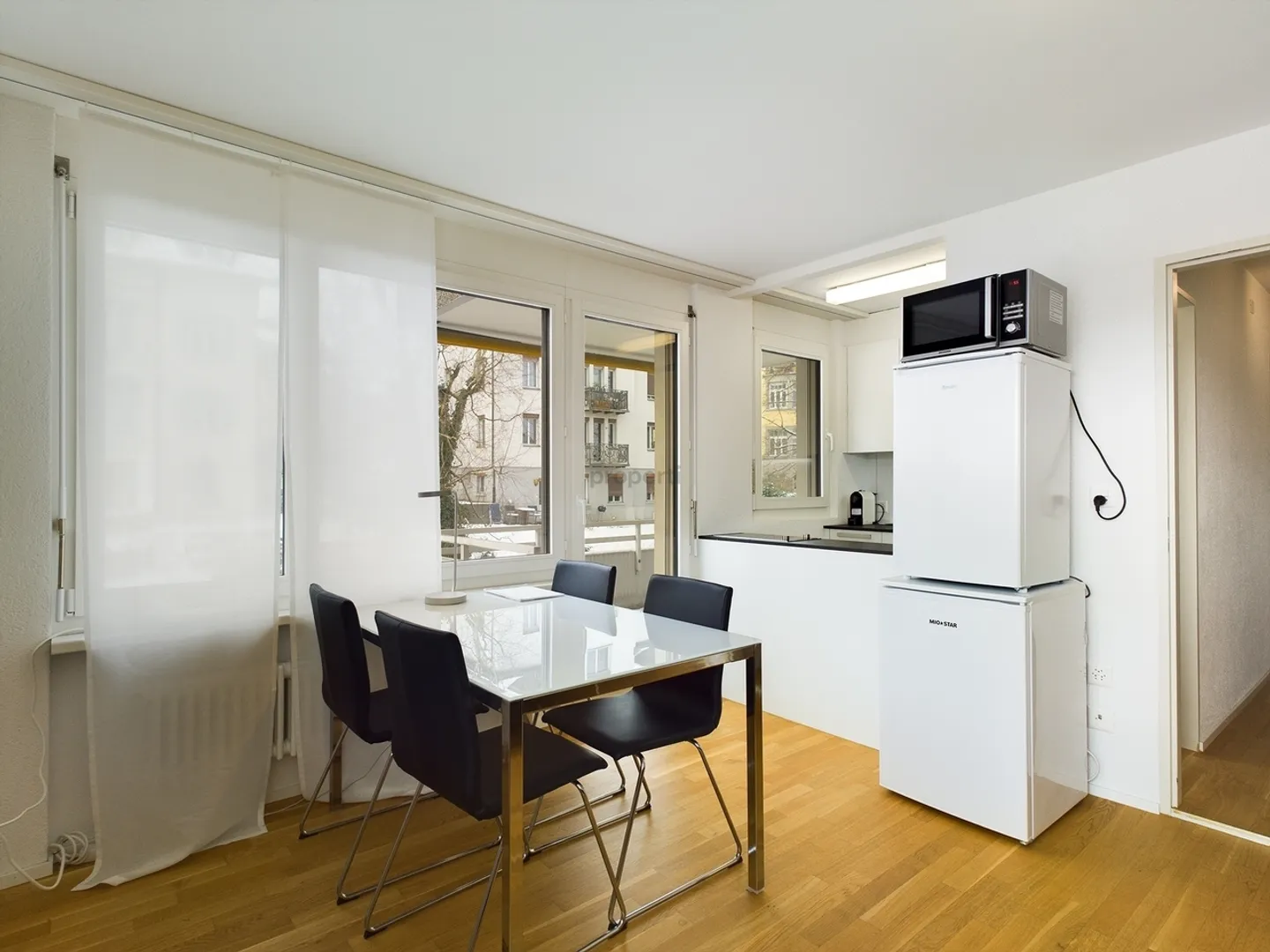 Cozy 2-room apartment in the best location in St. Gallen - Photo 6 of 9
