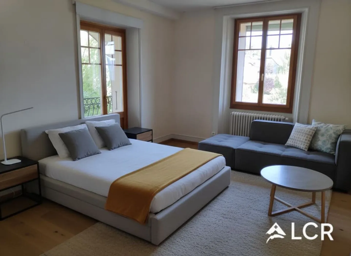 Schöne 5,5-Zimmer-Wohnung / 4 Schlafzimmer / 1 Badezimmer / 1 Terrasse / 1 Kamin / 1 Veranda - Foto 4 von 12