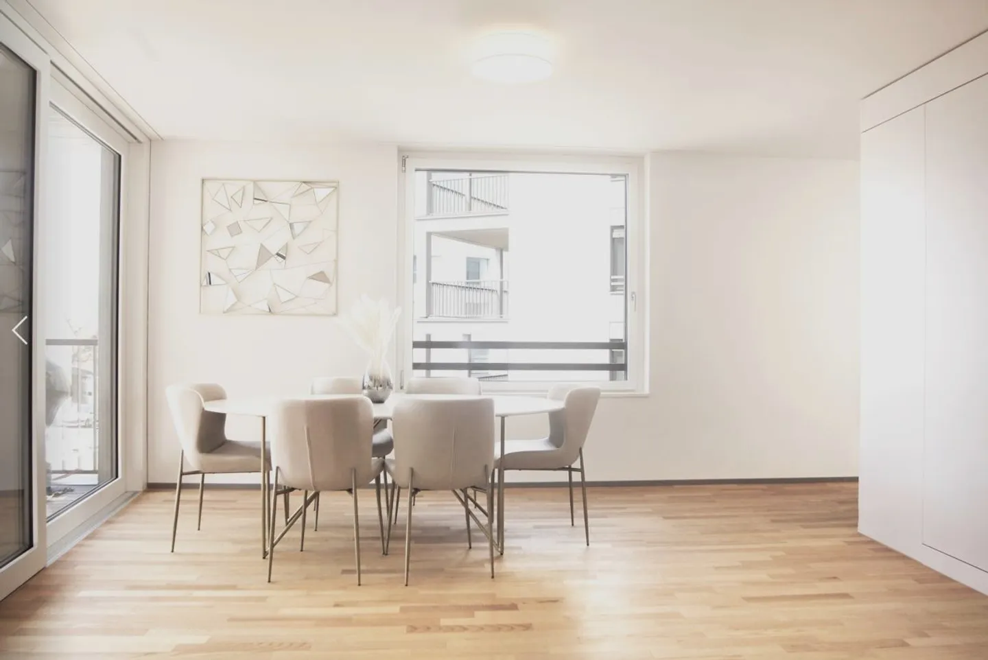 *Rent without Deposit* - Where Dreams Come True. - Photo 2 of 13