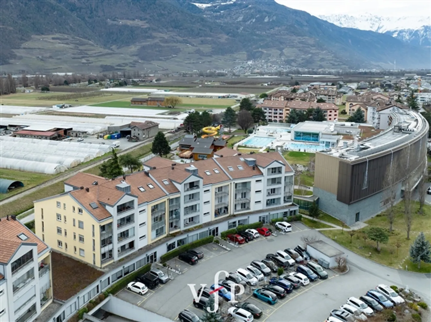 3.5 ROOMS - Saillon Baths - Photo 2 of 11