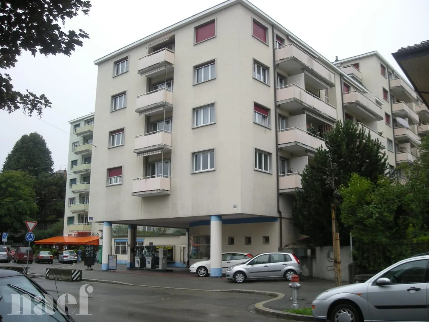 Posto auto coperto - Foto 1 di 1