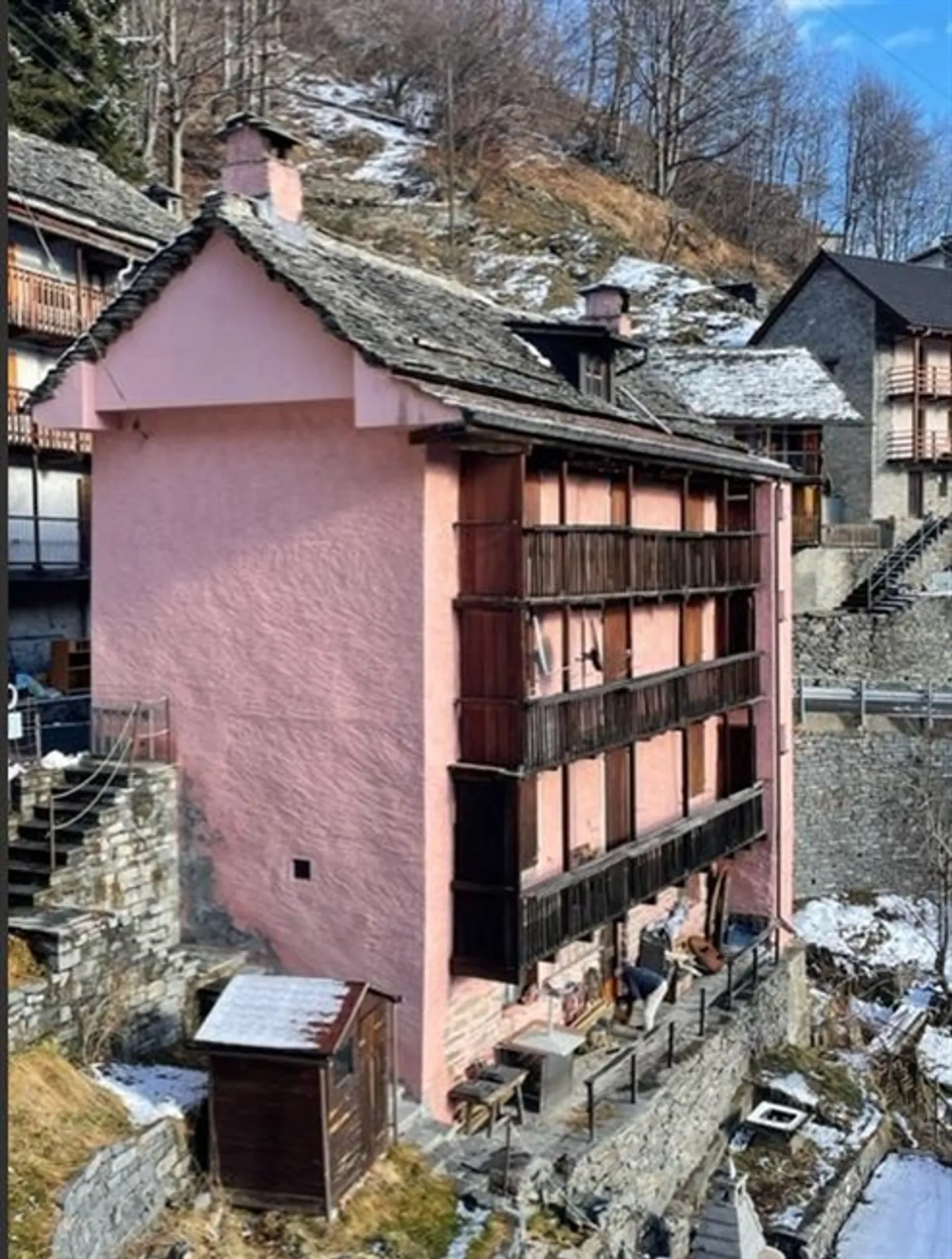 Maison tessinoise de 7 pièces avec terrasse panoramique - Photo 1 sur 20