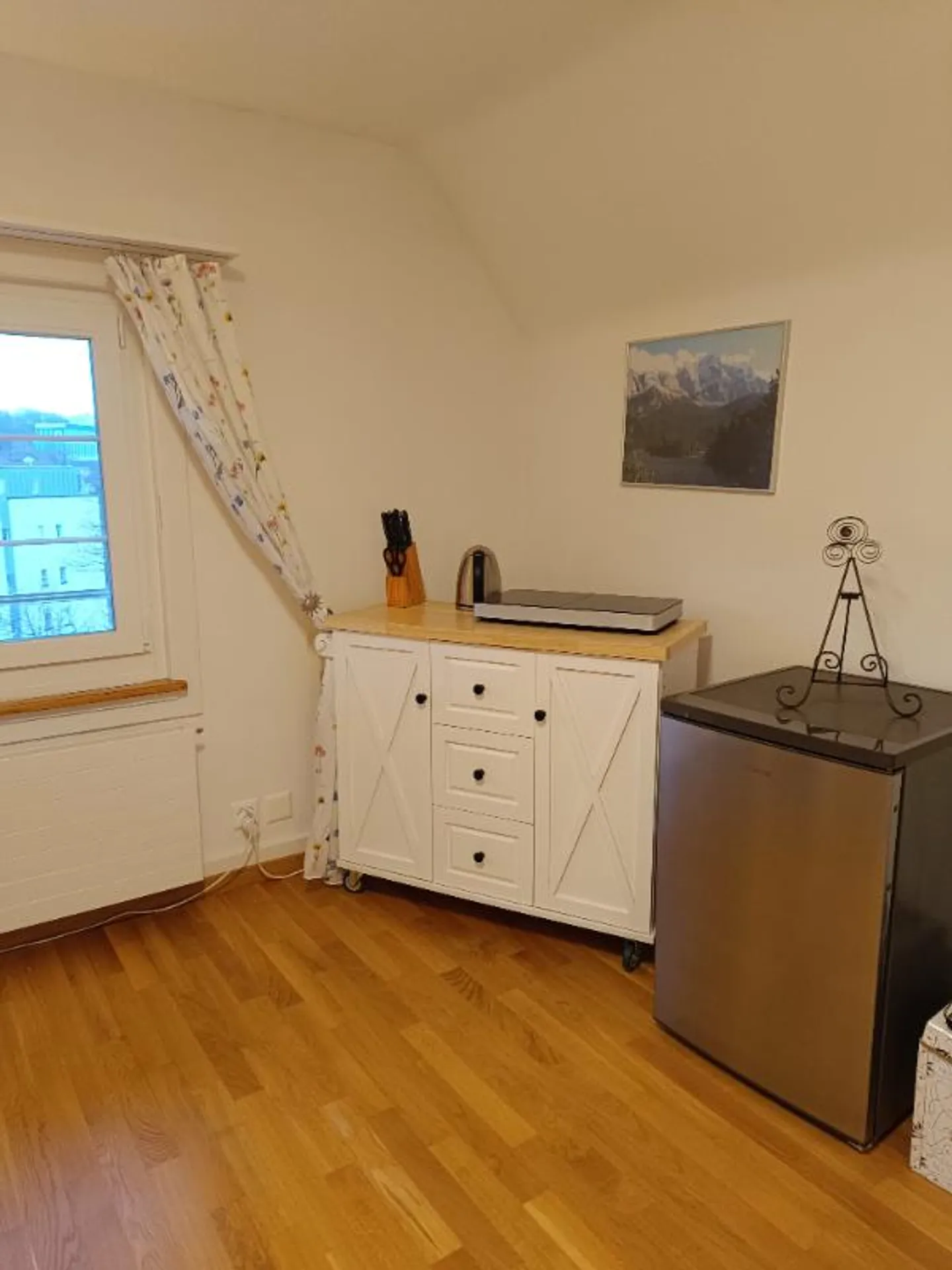 1 Room Attic Apartment - Photo 3 of 5