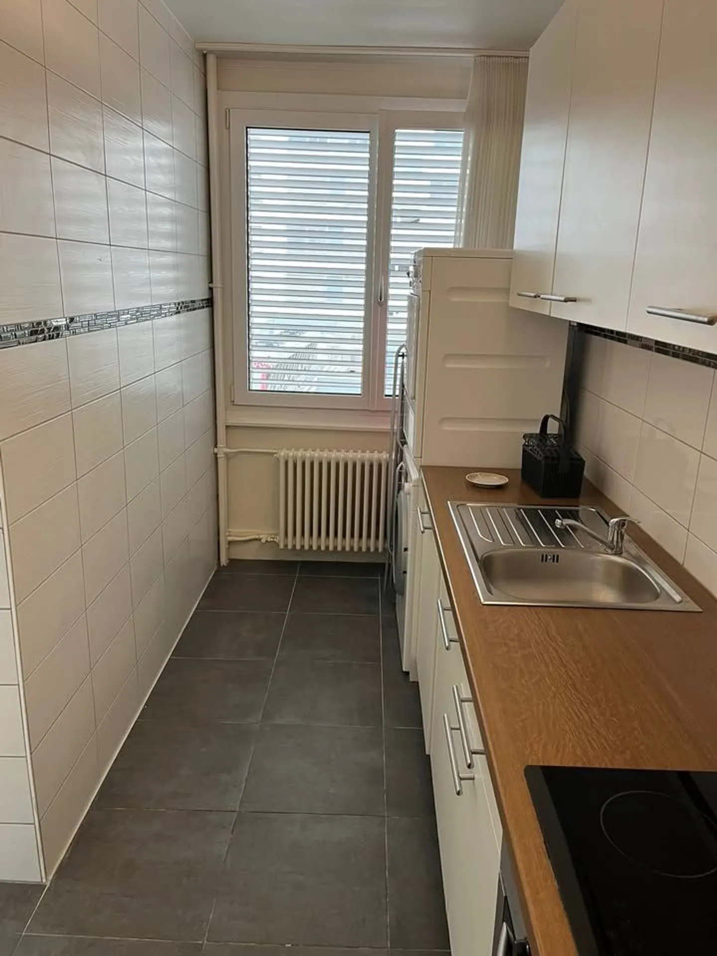 Zu vermieten - Möblierte 4-Zimmer-Wohnung in Genf (Rue de Bâle) - Foto 5 von 9