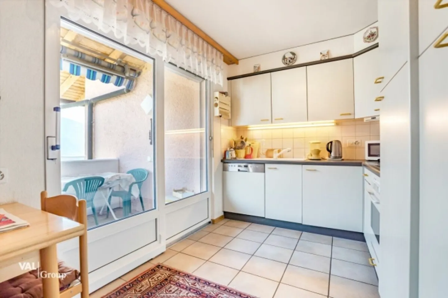 Blick auf die Gipfel und den Charme des Dorfes - Foto 3 von 10