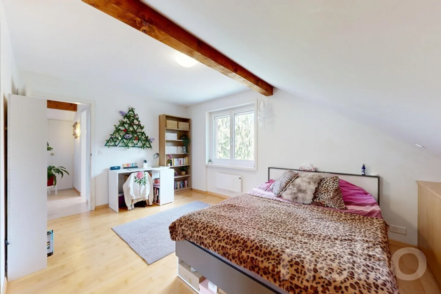 Grande casa indipendente in assoluto silenzio a Cugy - Foto 11 di 12