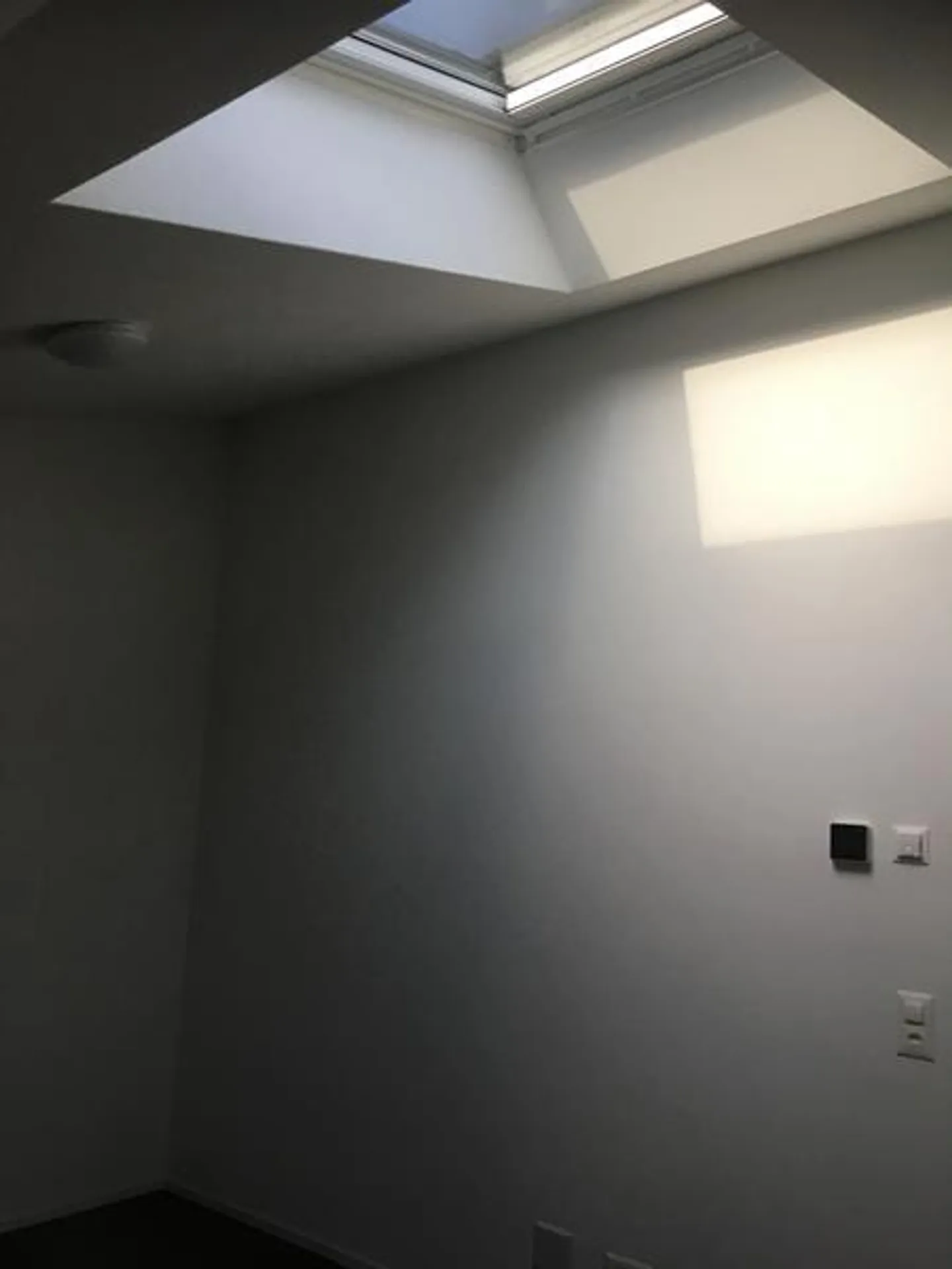 2.5 Room Attic Apartment - Photo 9 of 14