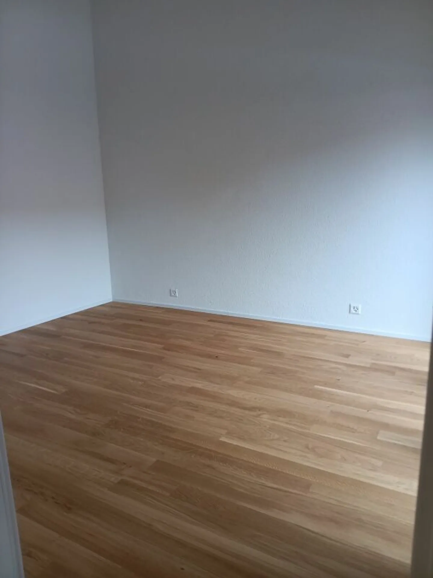 Cozy 2.5-room attic apartment with gallery in the new development "Hübsche Mätteli" in a quiet and central location - Photo 4 of 15