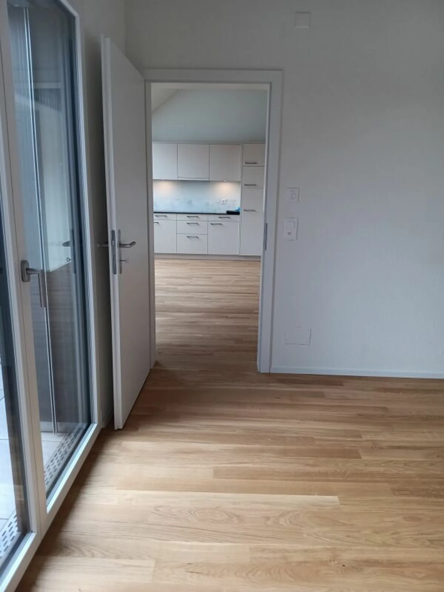 Cozy 2.5-room attic apartment with gallery in the new development "Hübsche Mätteli" in a quiet and central location - Photo 7 of 15